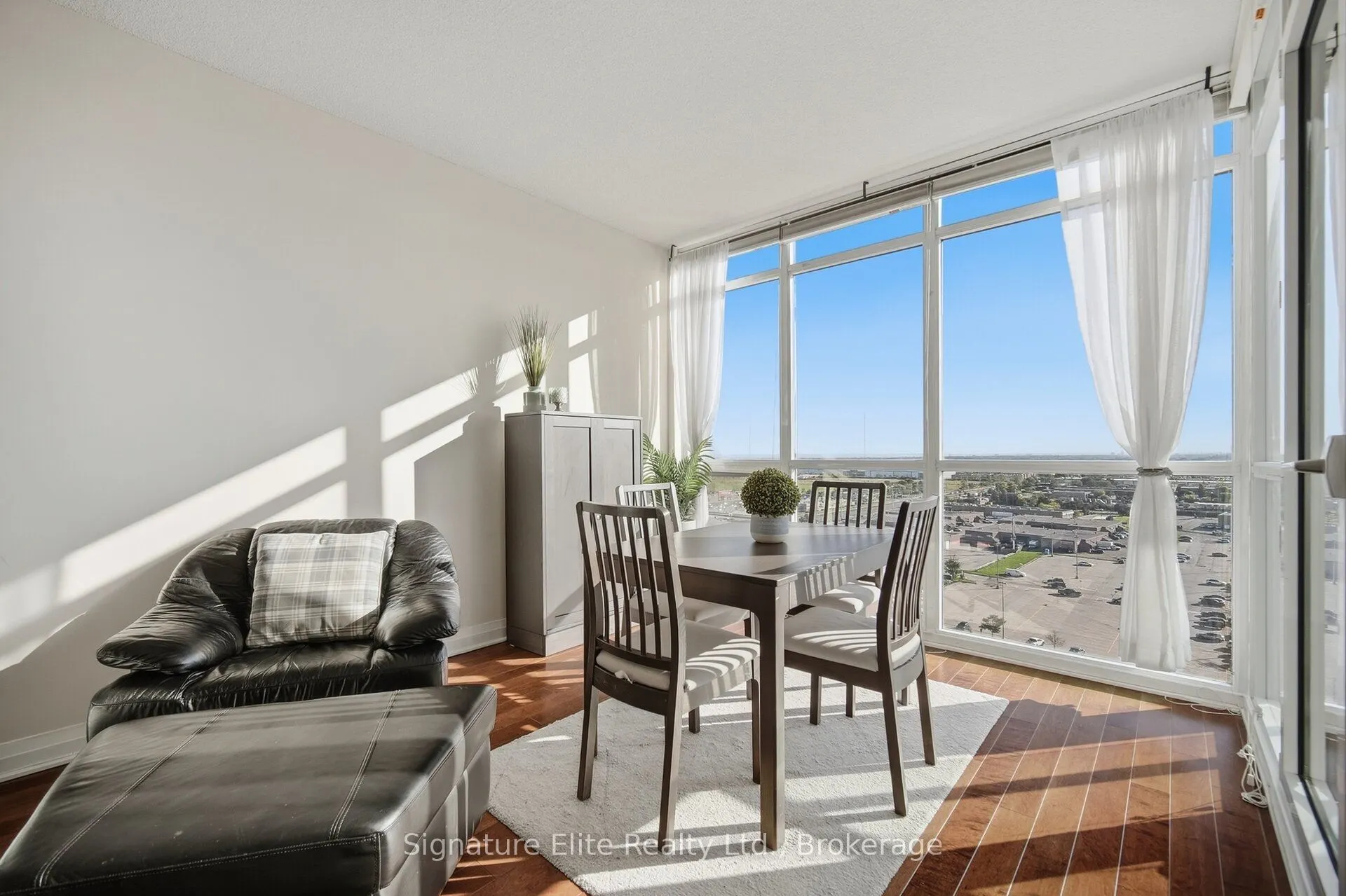 1055 Southdown Road #1501