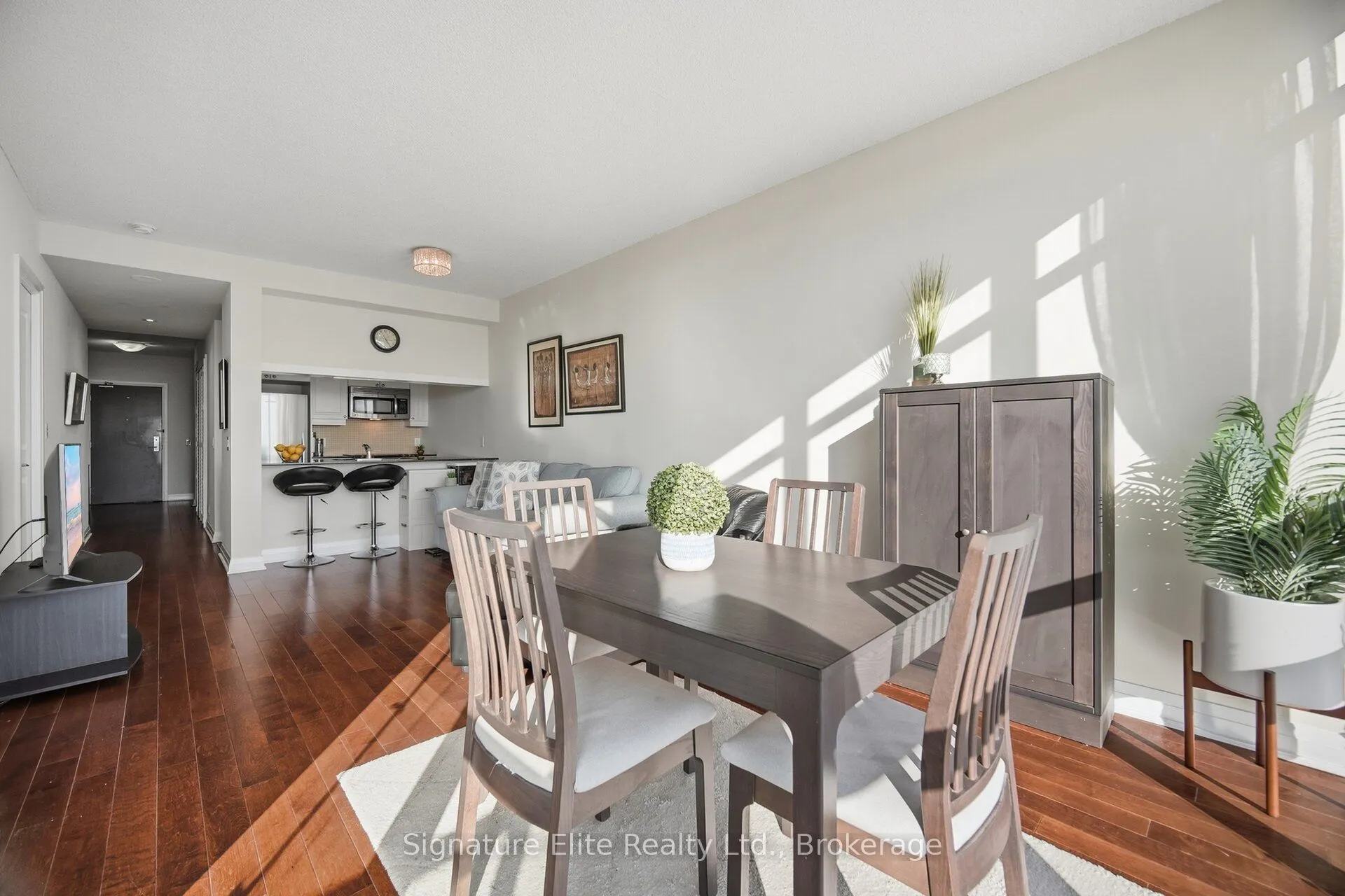 1055 Southdown Road #1501