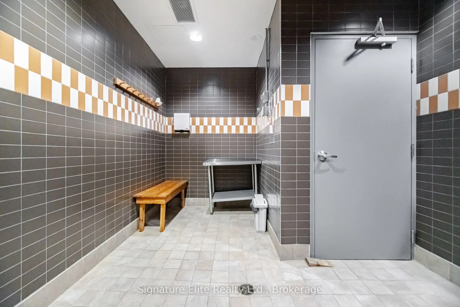 1055 Southdown Road #1501