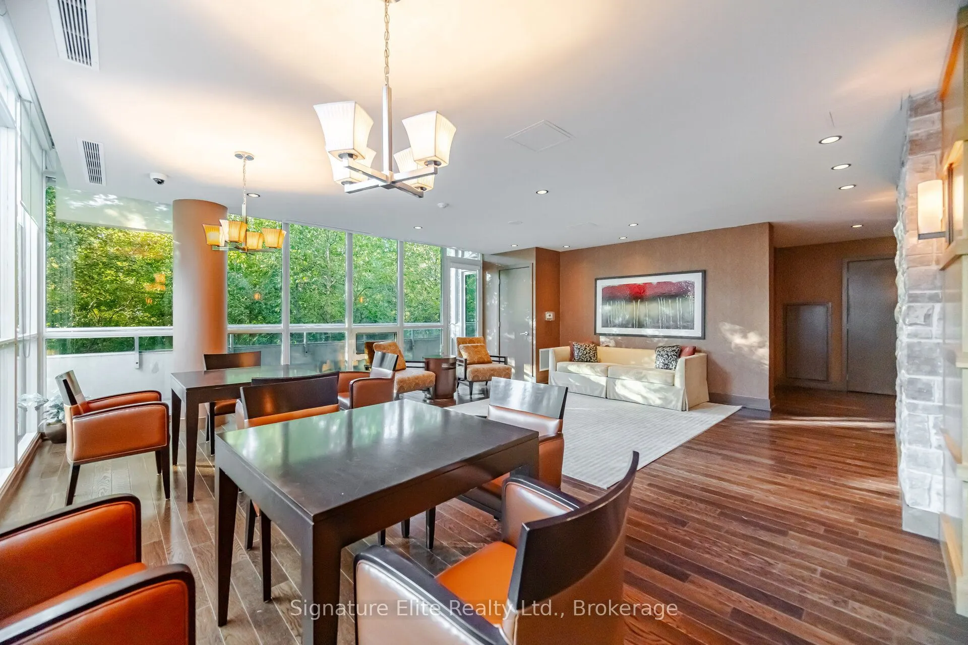 1055 Southdown Road #1501