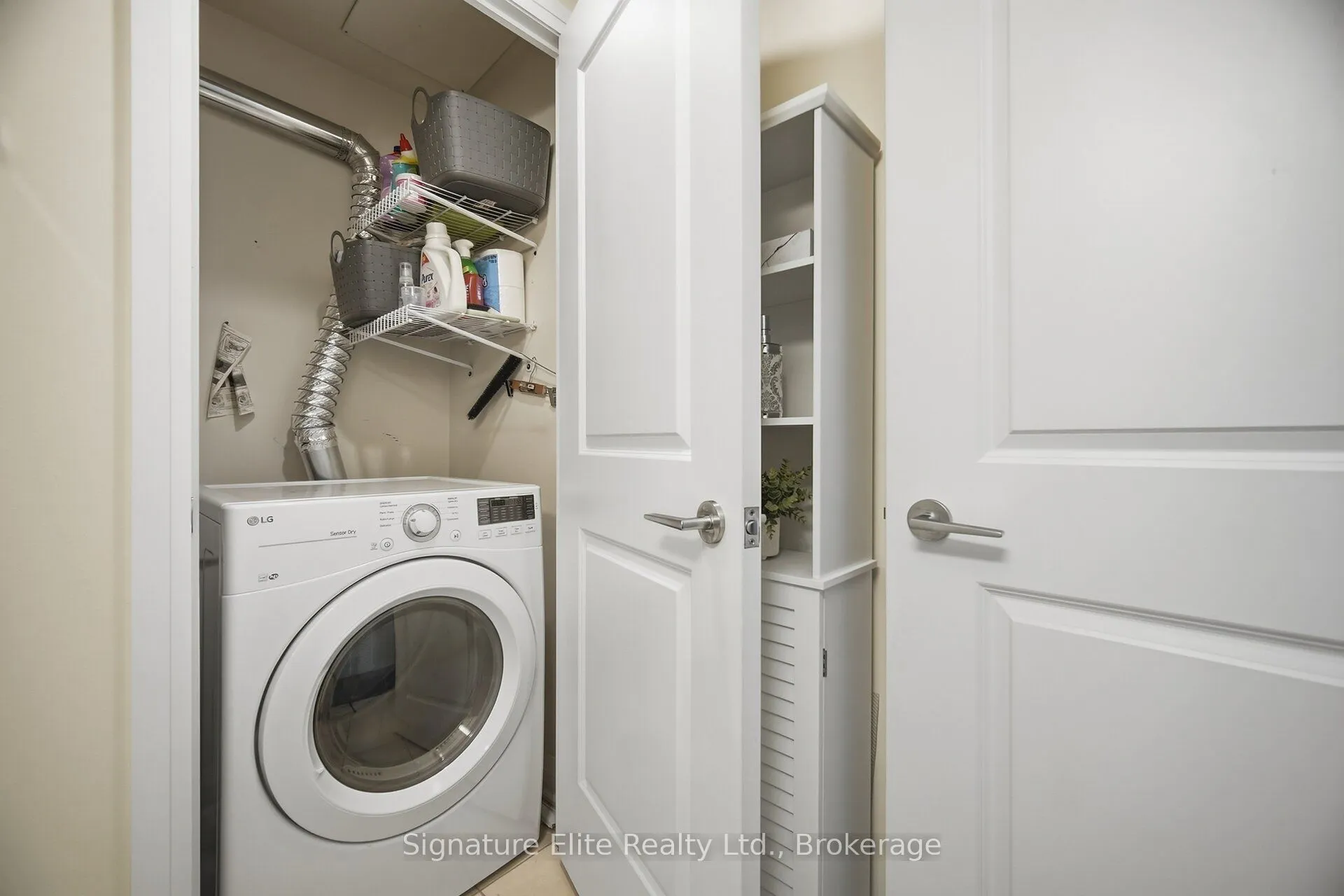 1055 Southdown Road #1501