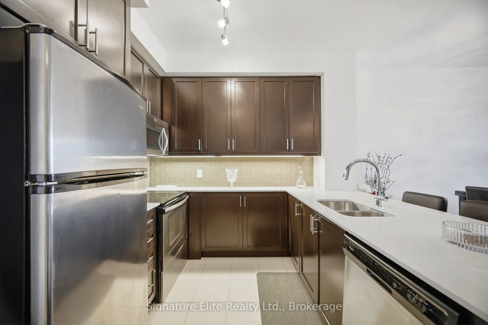 2480 Prince Michael Drive #428