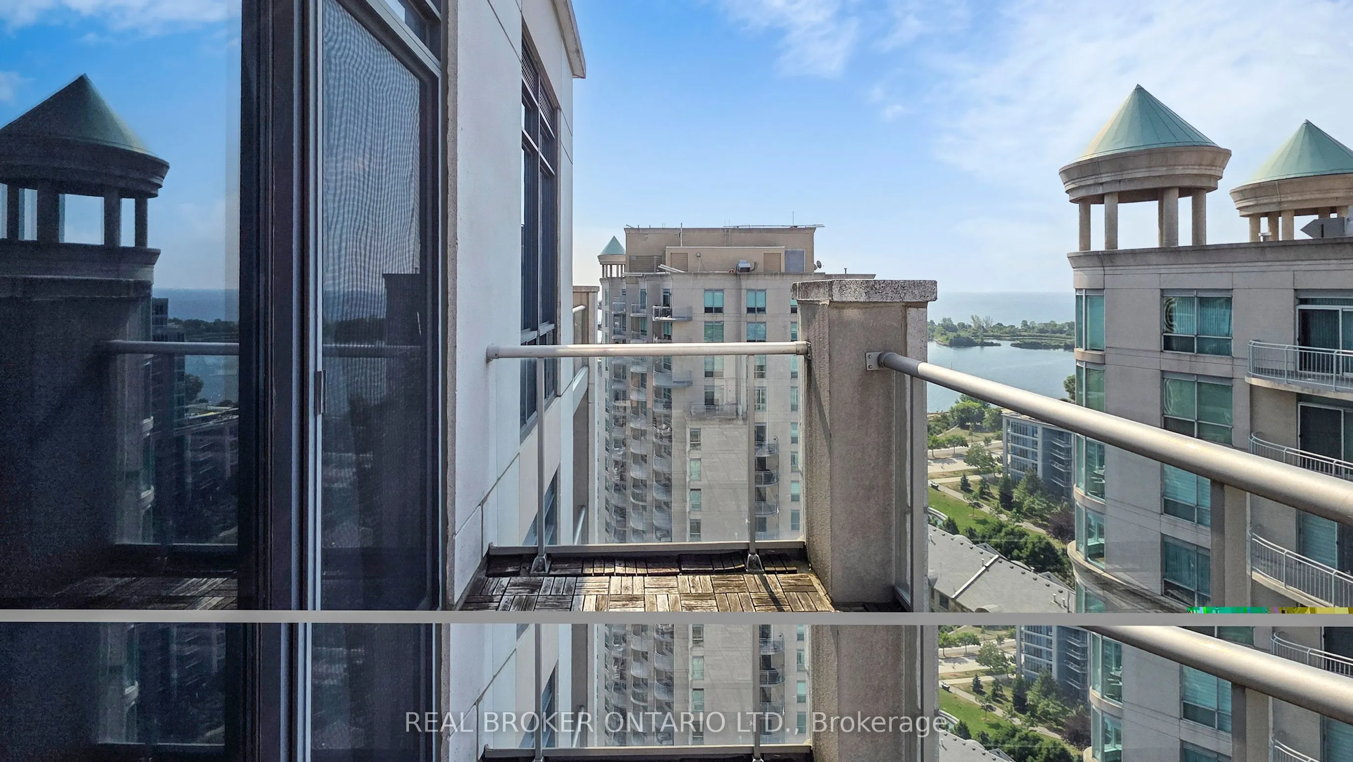 2087 Lake Shore Boulevard W #PH7