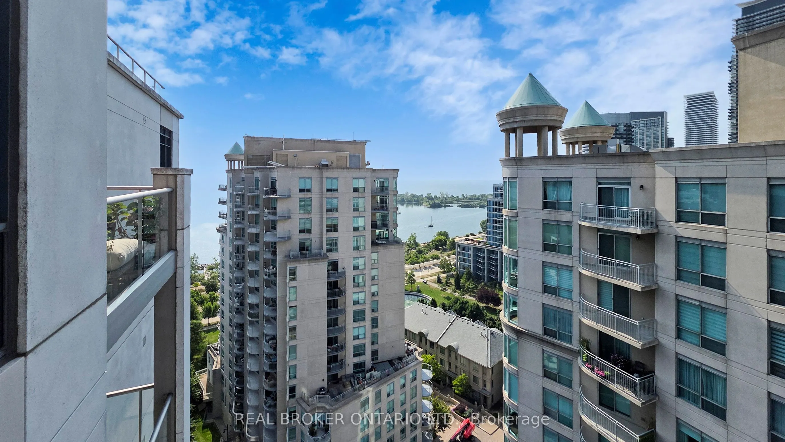 2087 Lake Shore Boulevard W #PH7