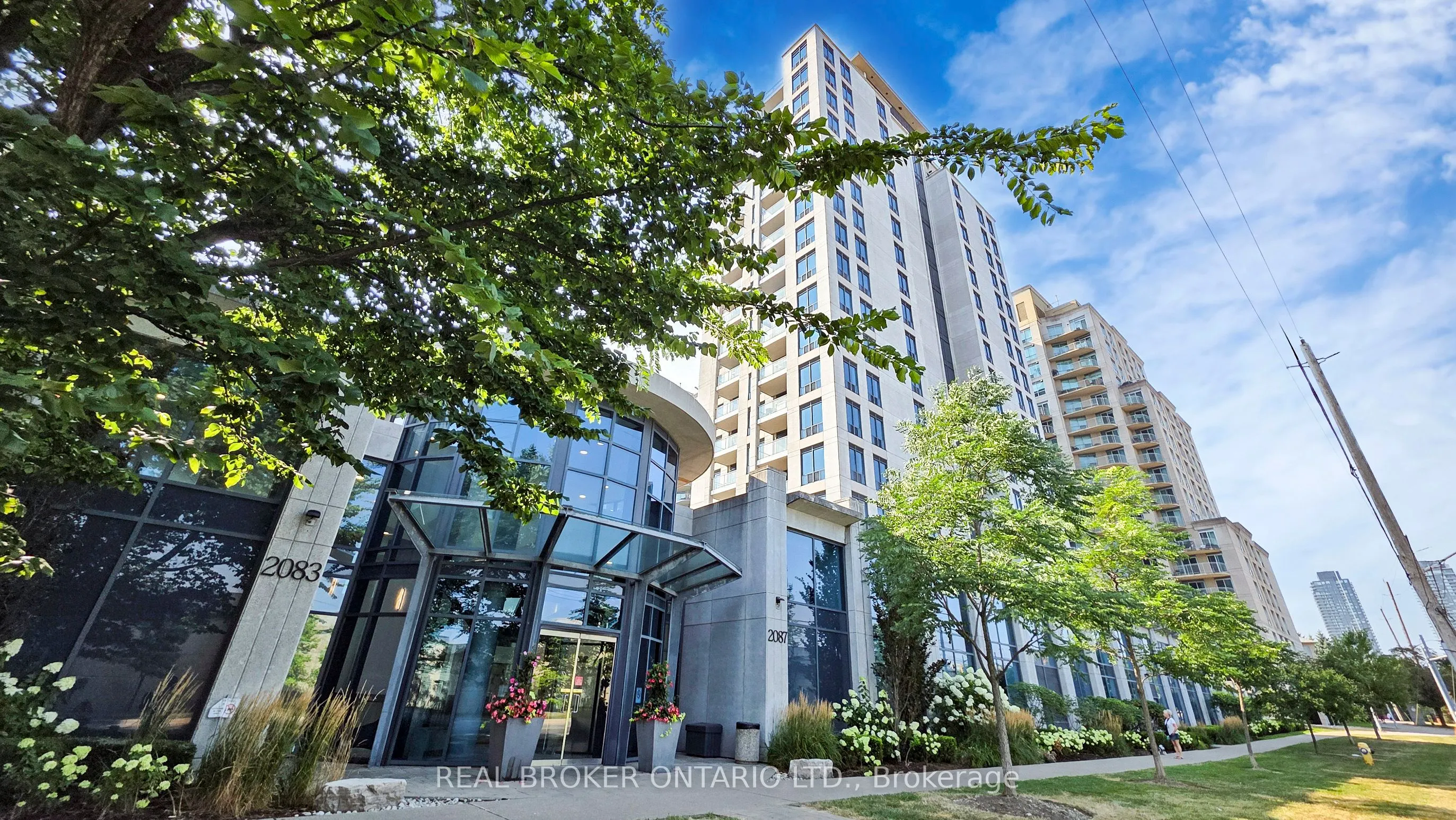 2087 Lake Shore Boulevard W #PH7