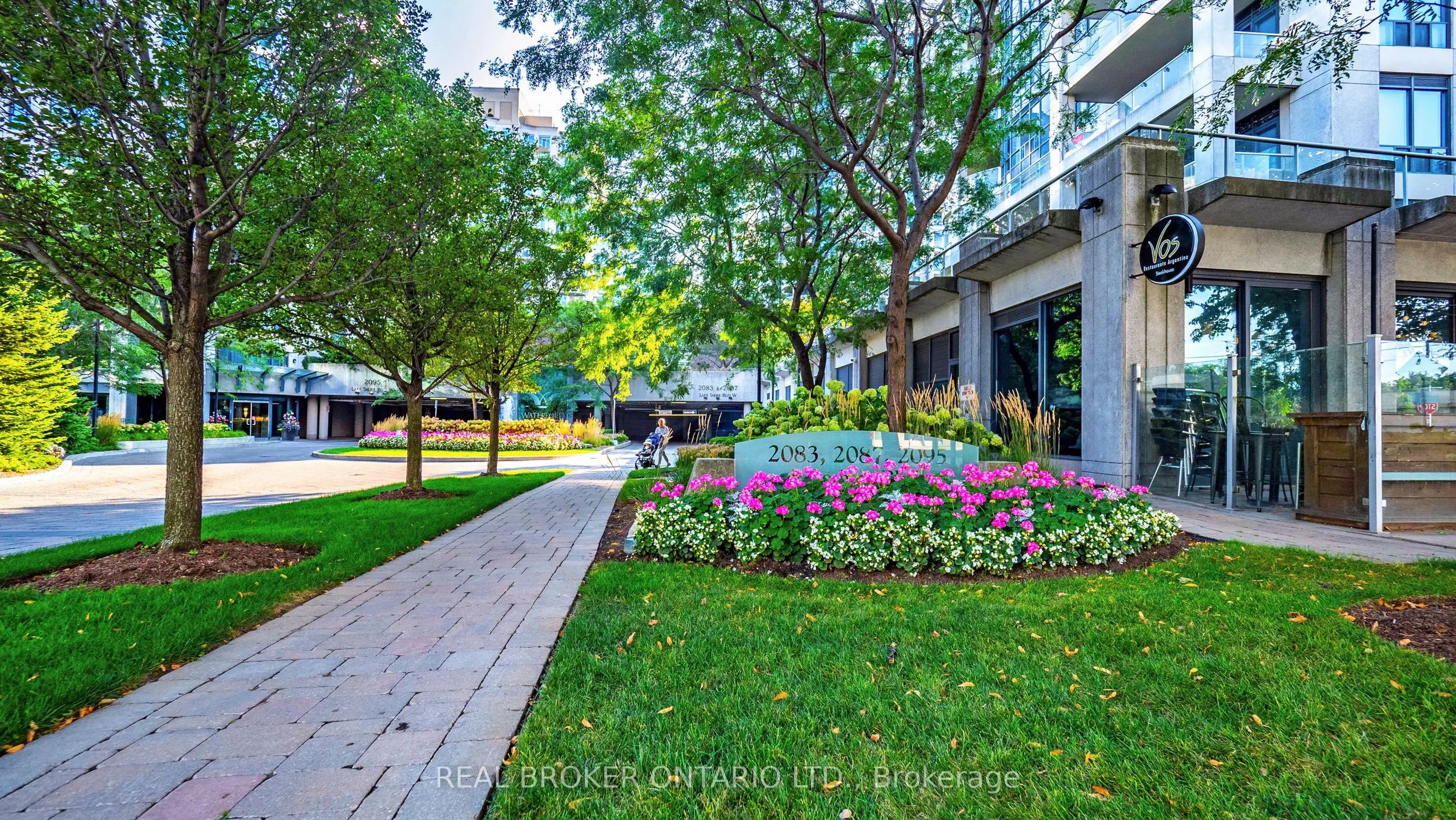 2087 Lake Shore Boulevard W #PH7