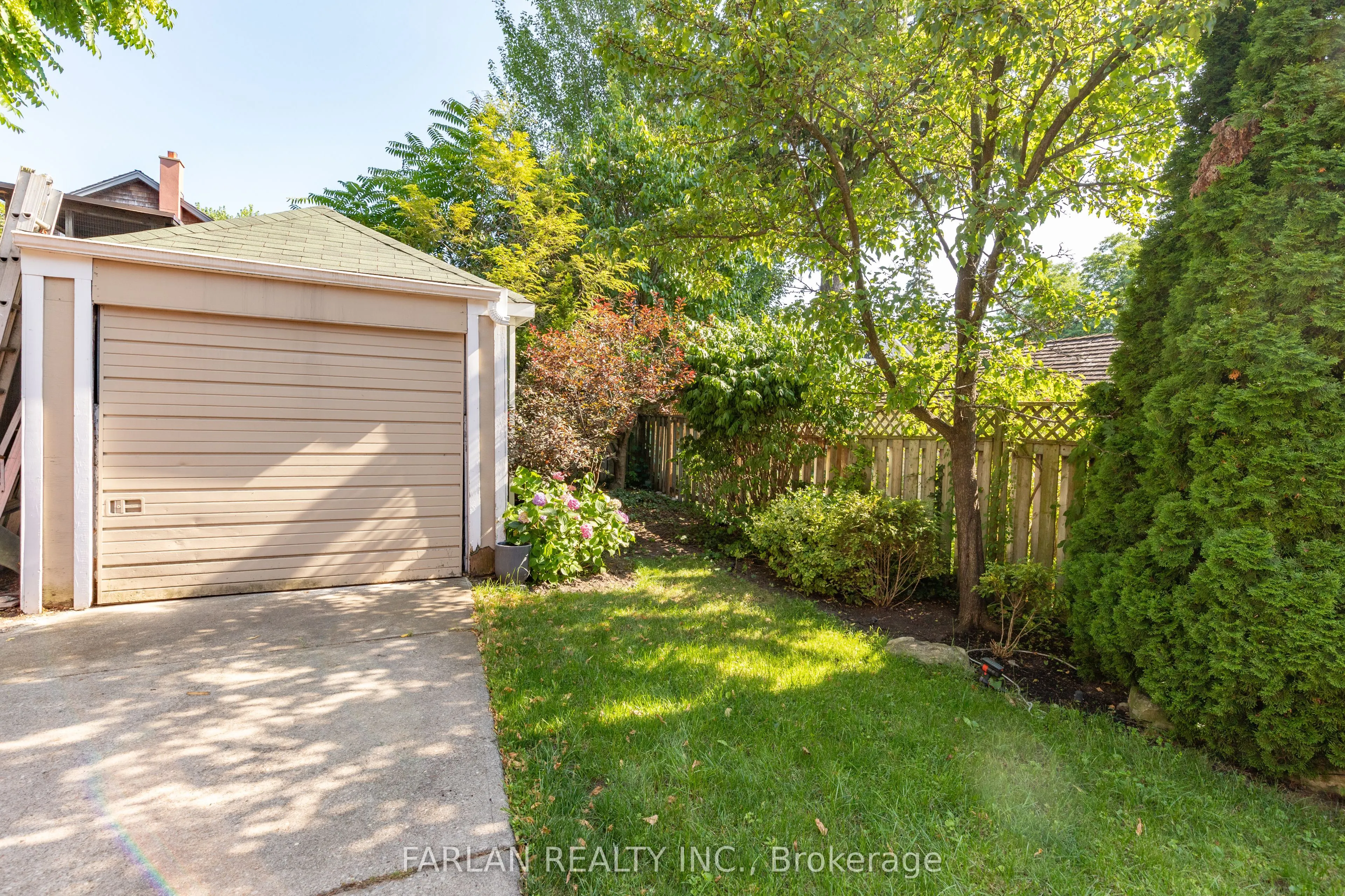 133 Deforest Road