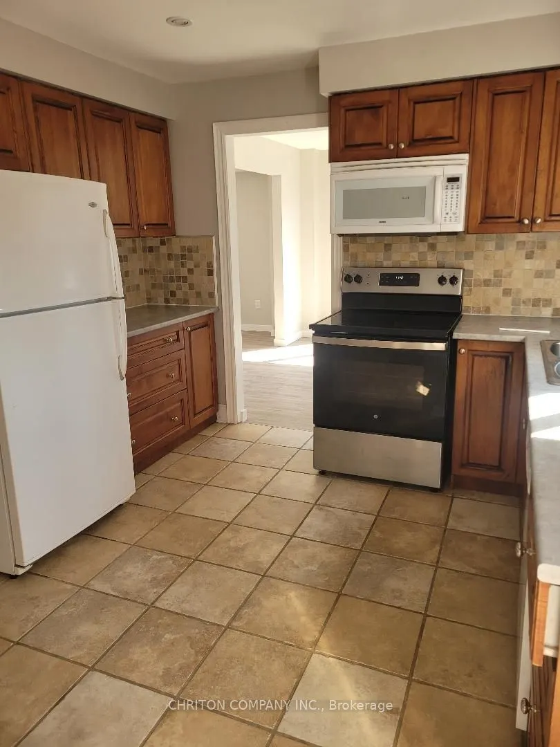 1078 Lovingston Crescent