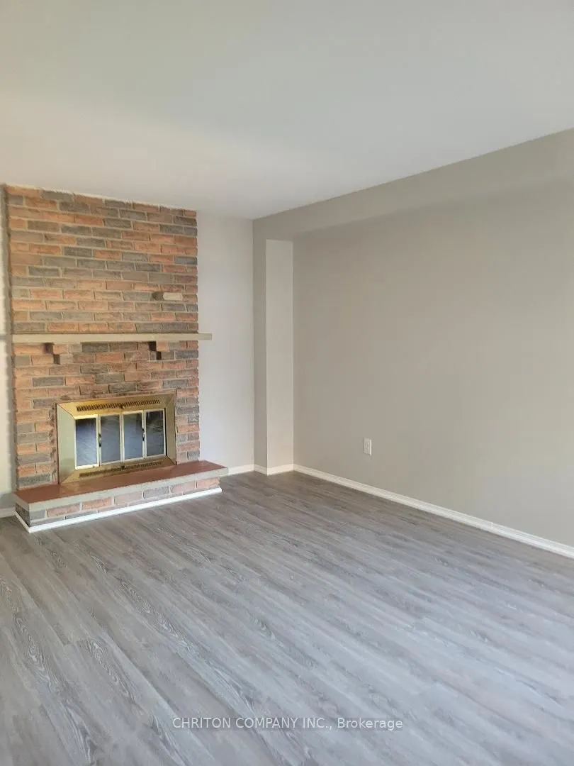 1078 Lovingston Crescent