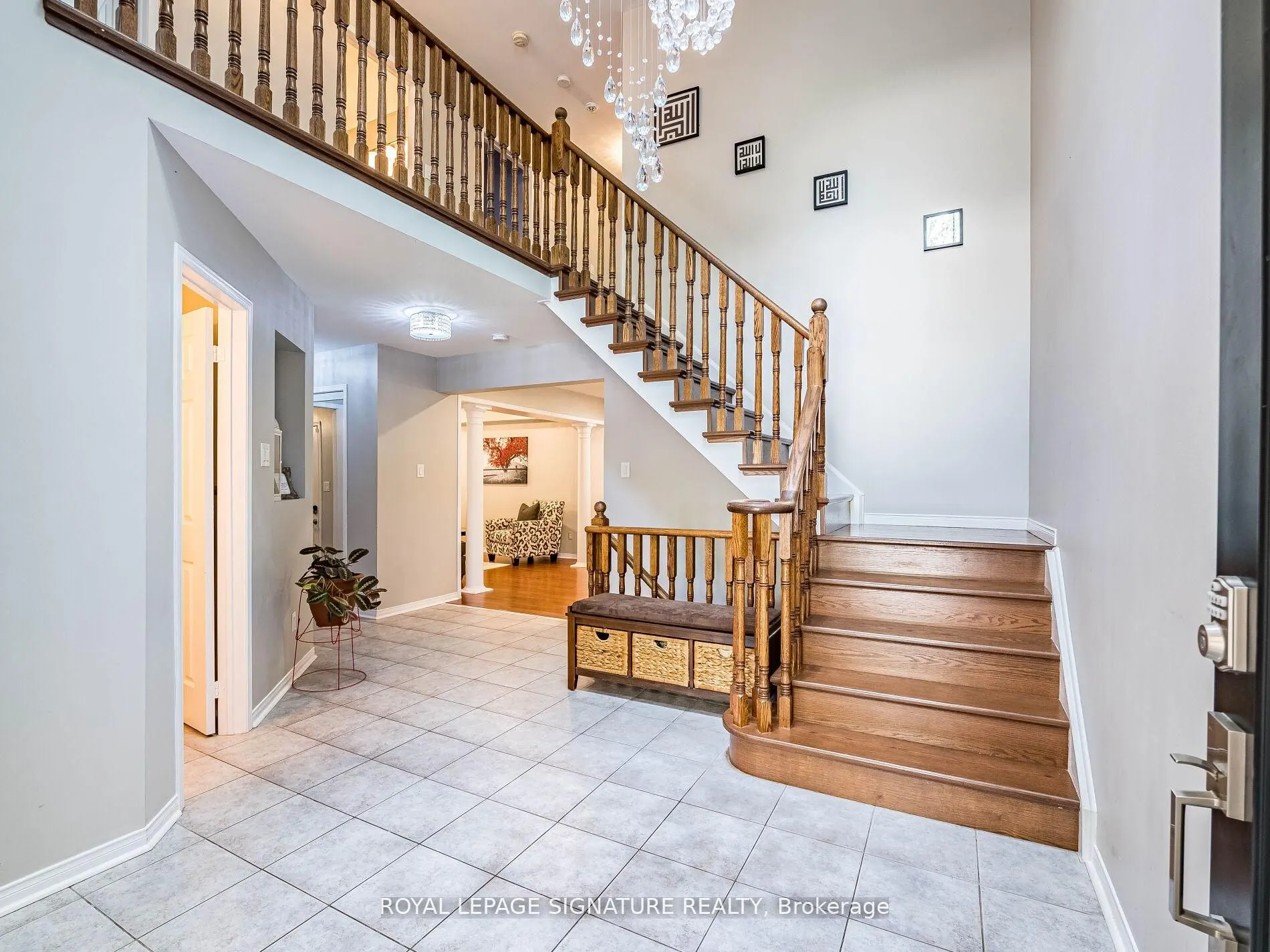 1013 Freeman Trail W