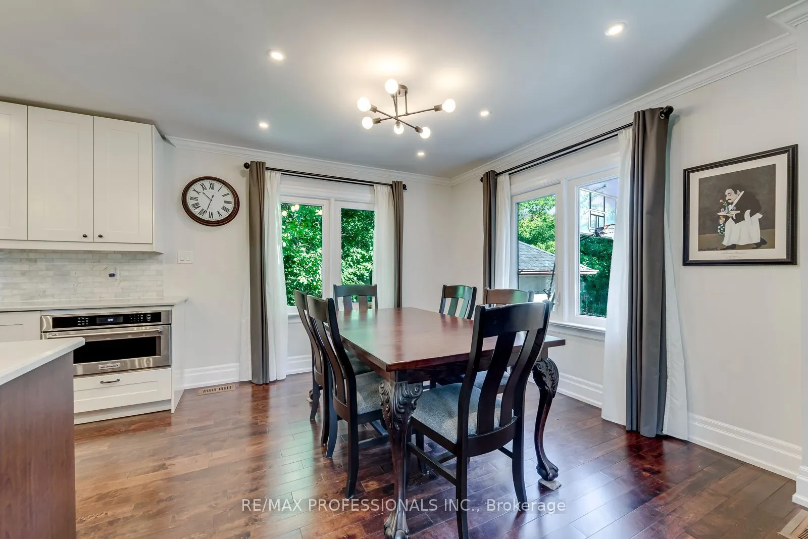 37 Mclaughlin Road N