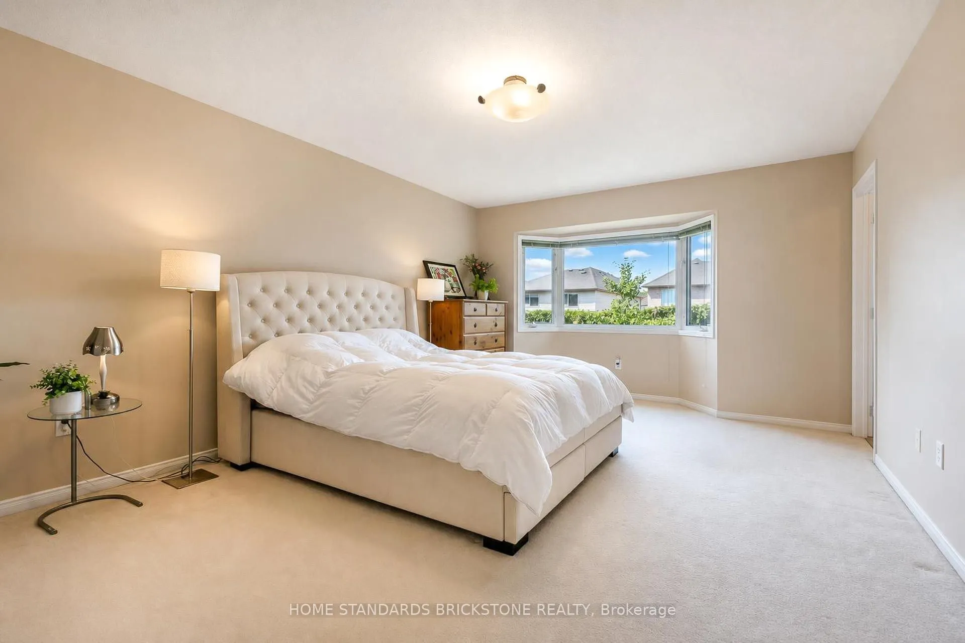 5230 Glen Erin Drive #33