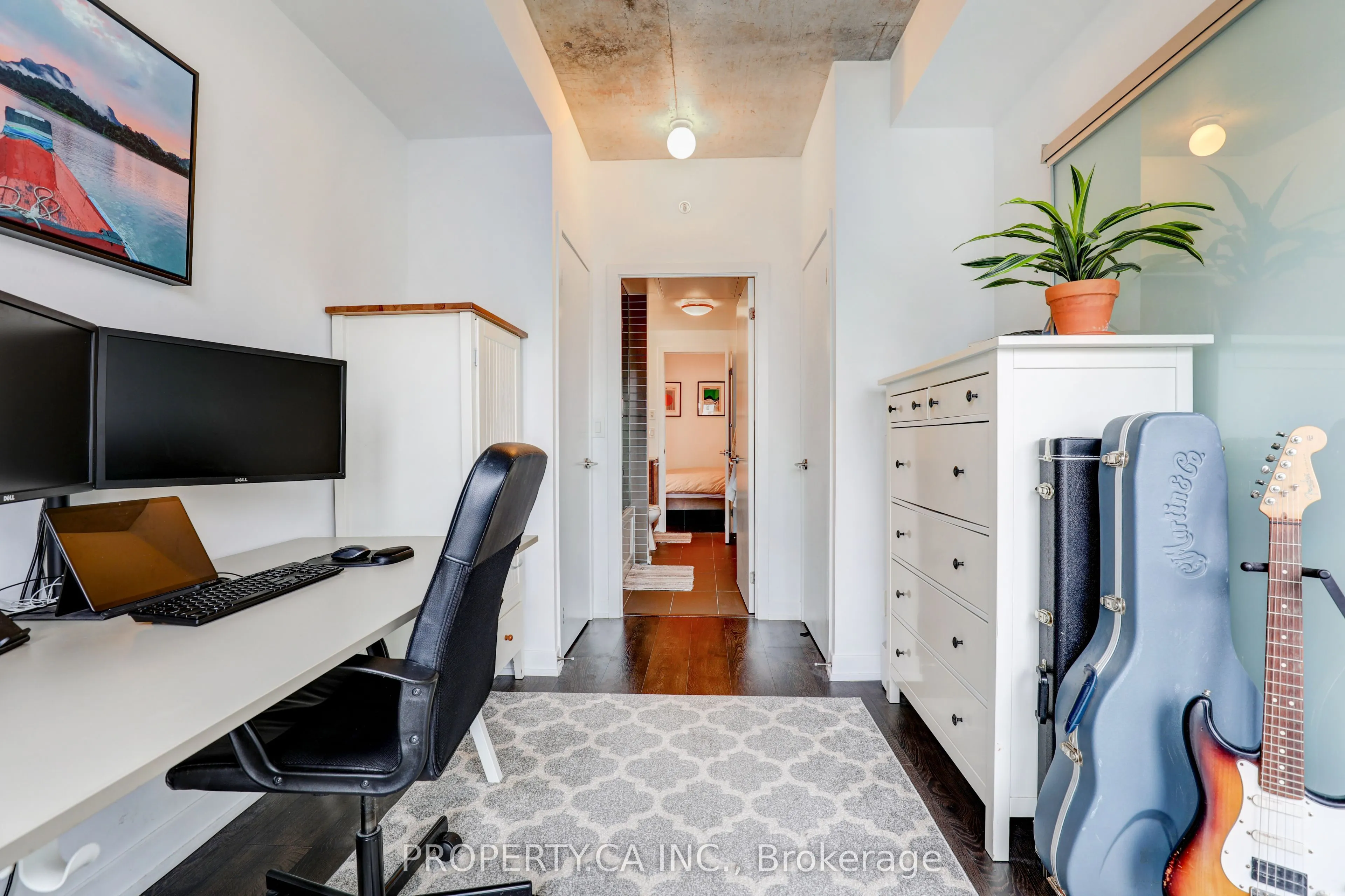 1205 Queen Street W #407