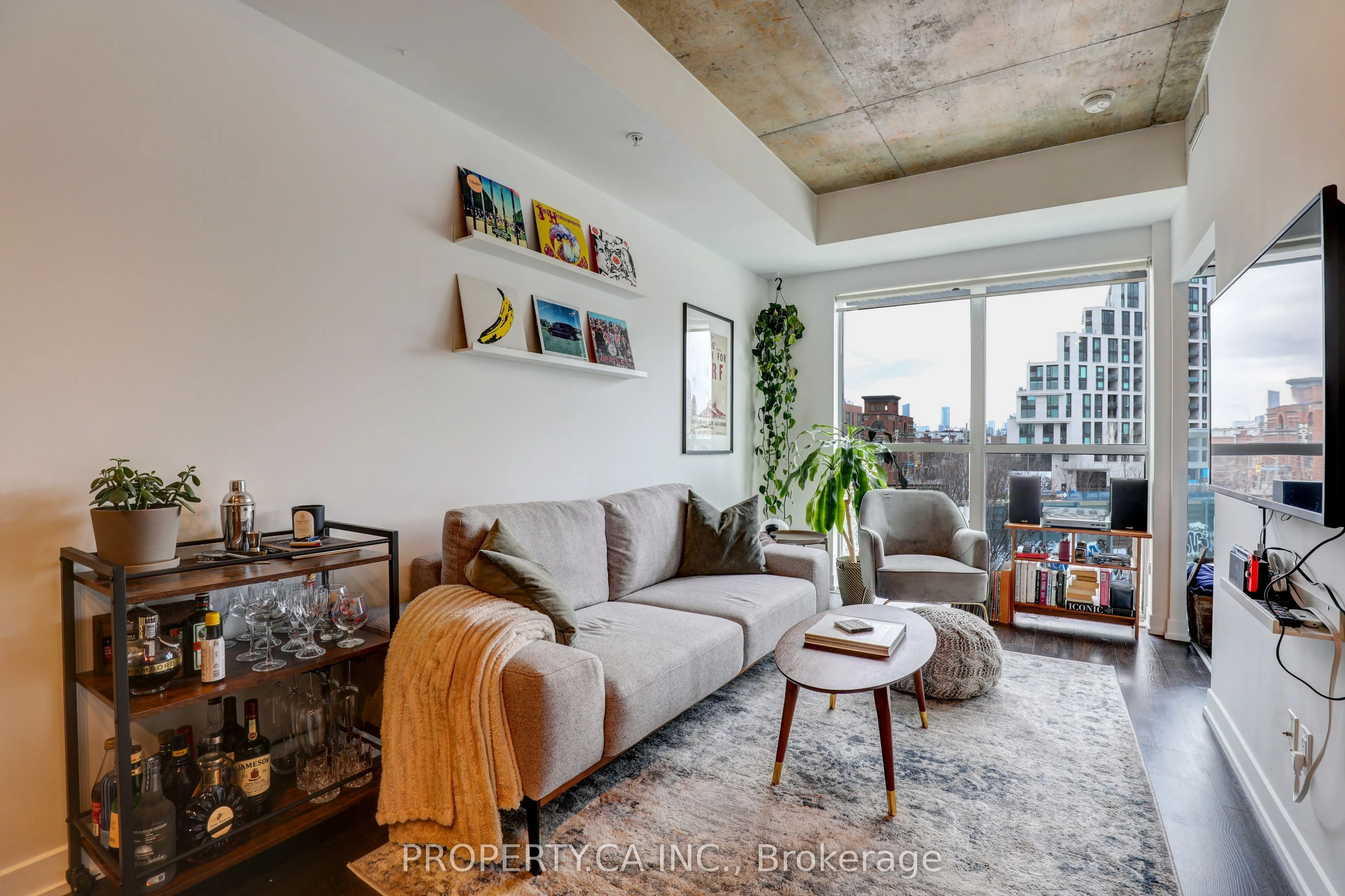 1205 Queen Street W #407