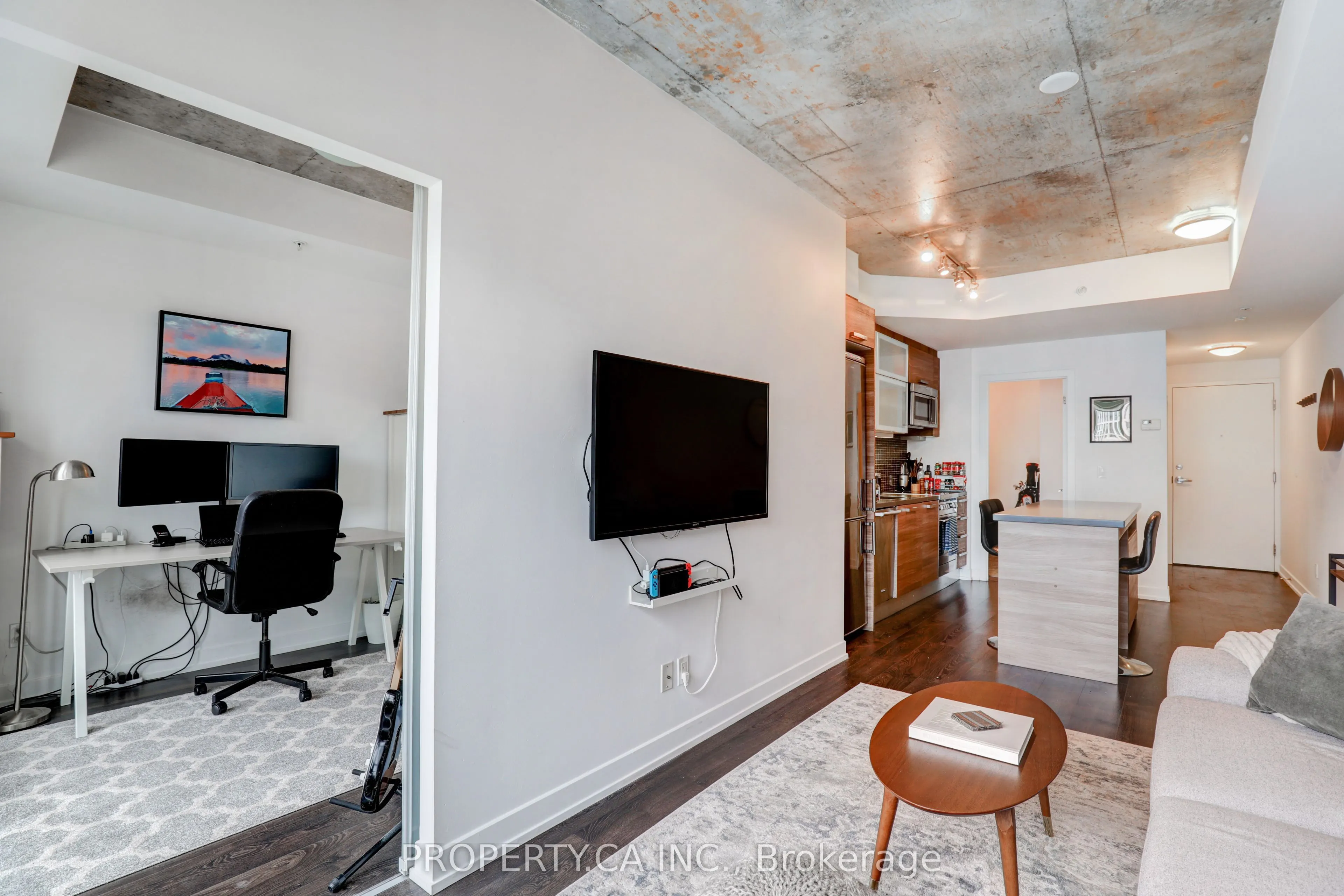 1205 Queen Street W #407