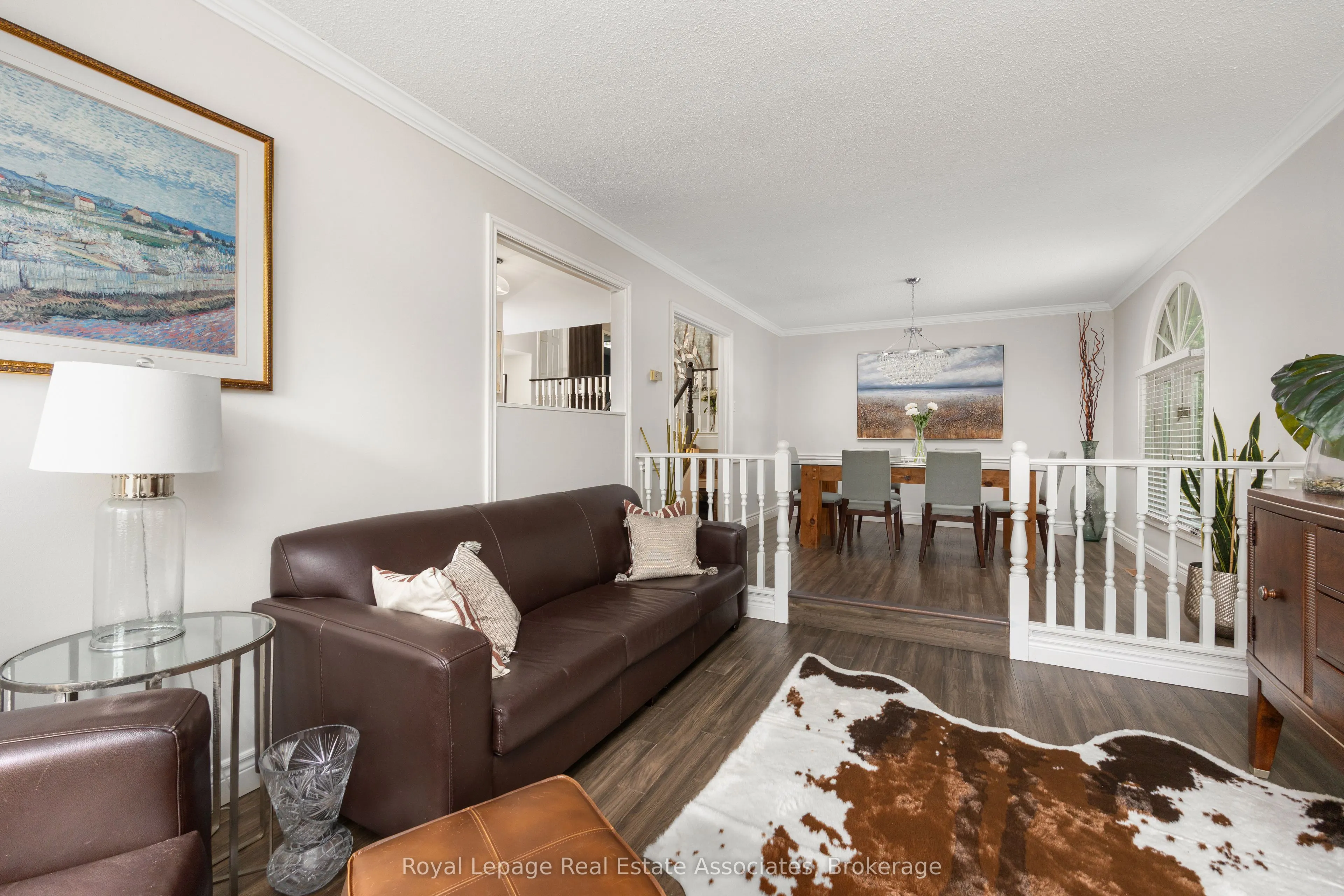 537 MATHEWMAN Crescent