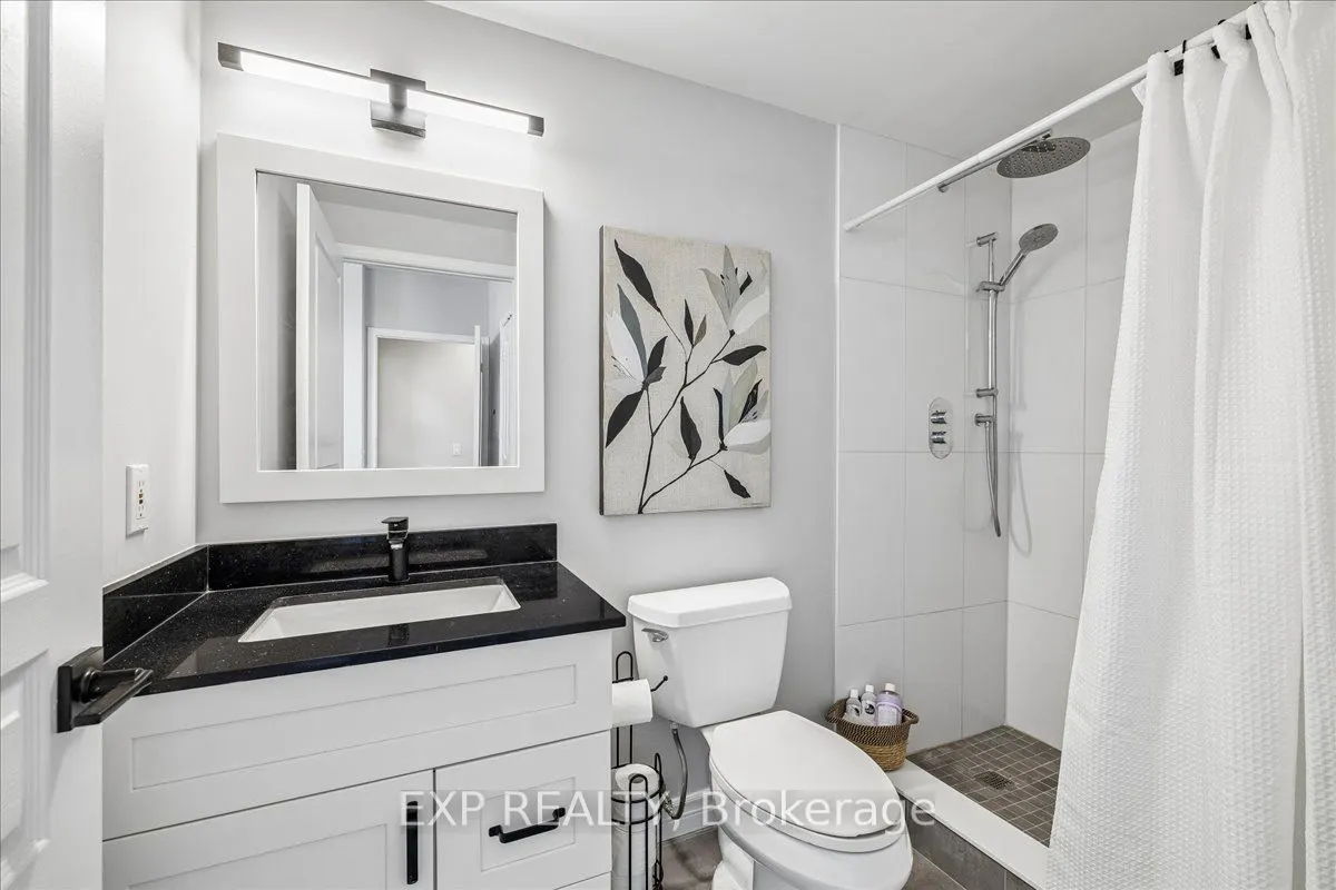 200 Burnhamthorpe Road E #708
