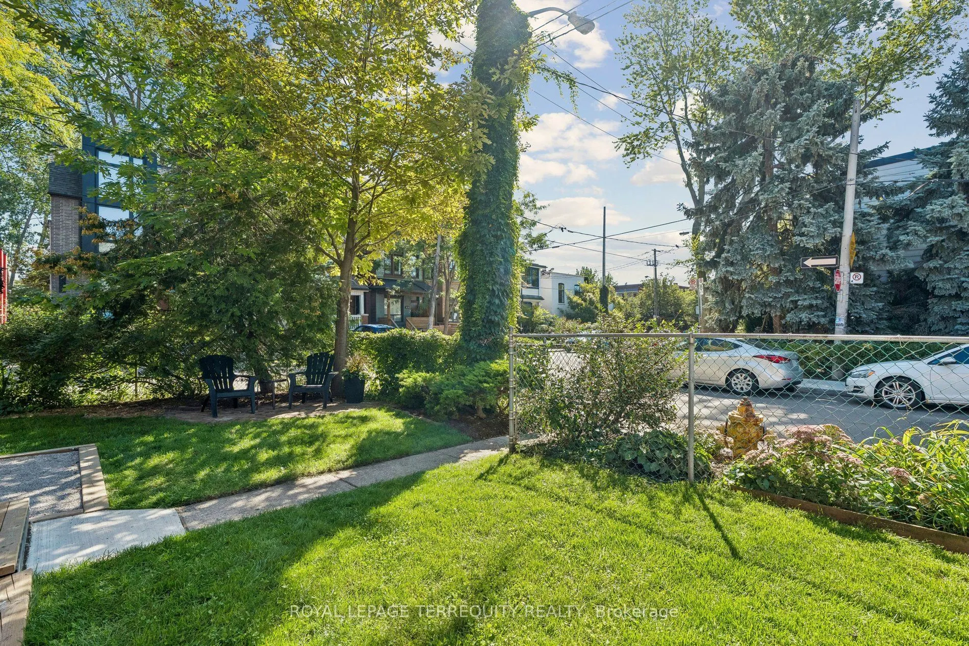 2 Wright Avenue