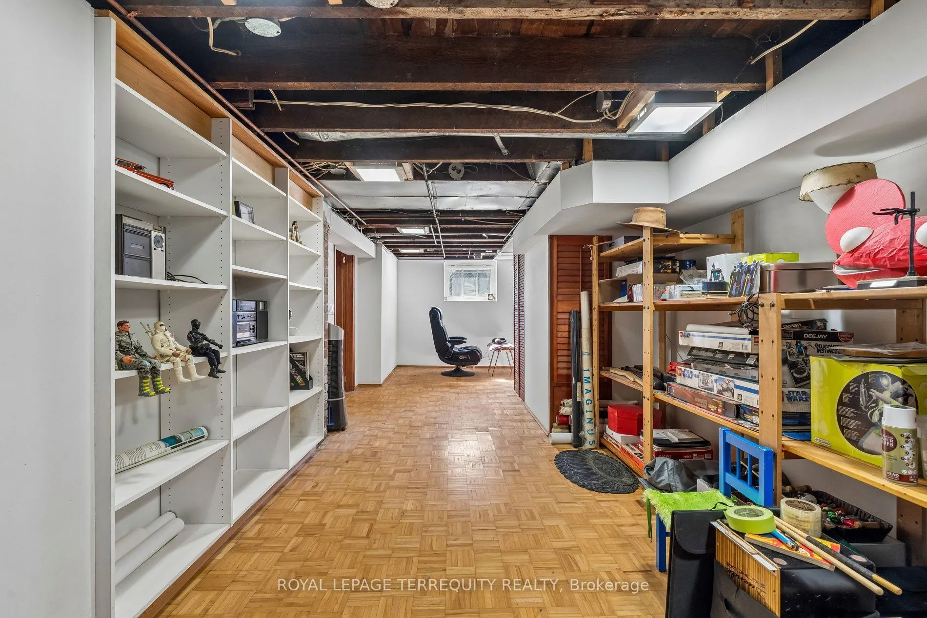 2 Wright Avenue