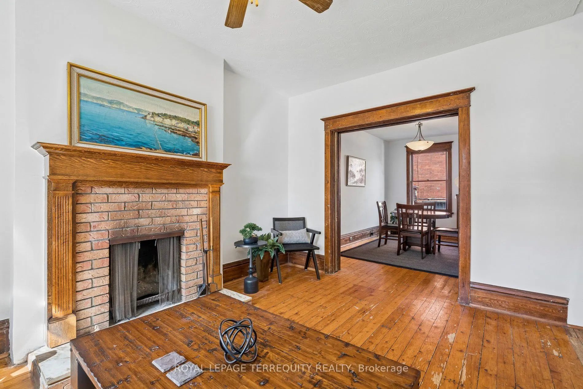 2 Wright Avenue