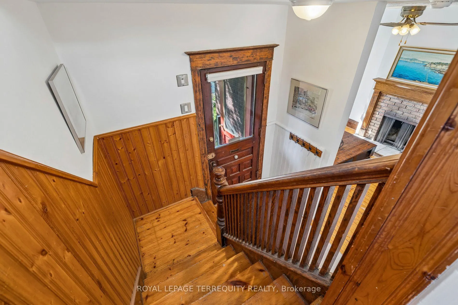 2 Wright Avenue