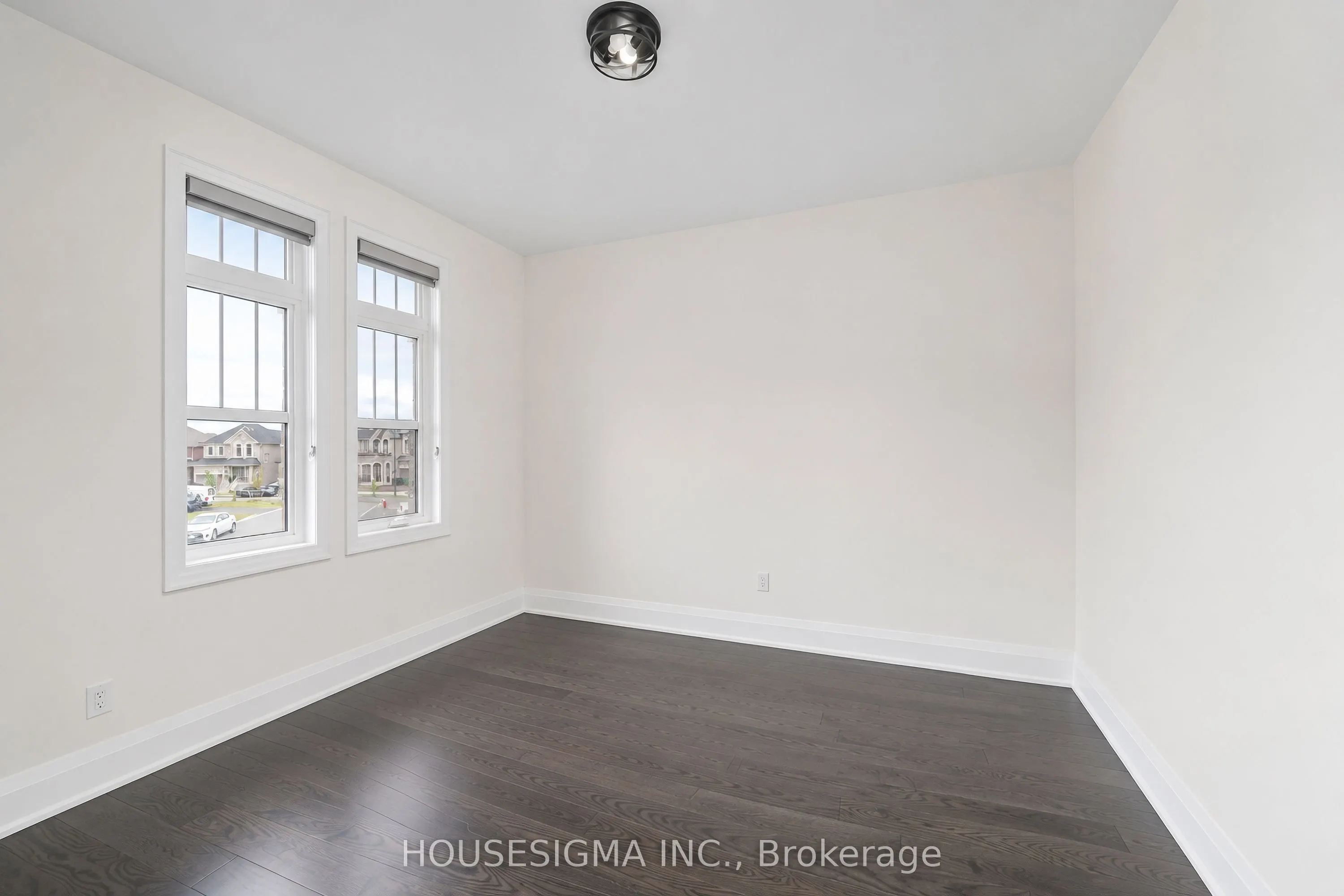 62 Royal Fern Crescent