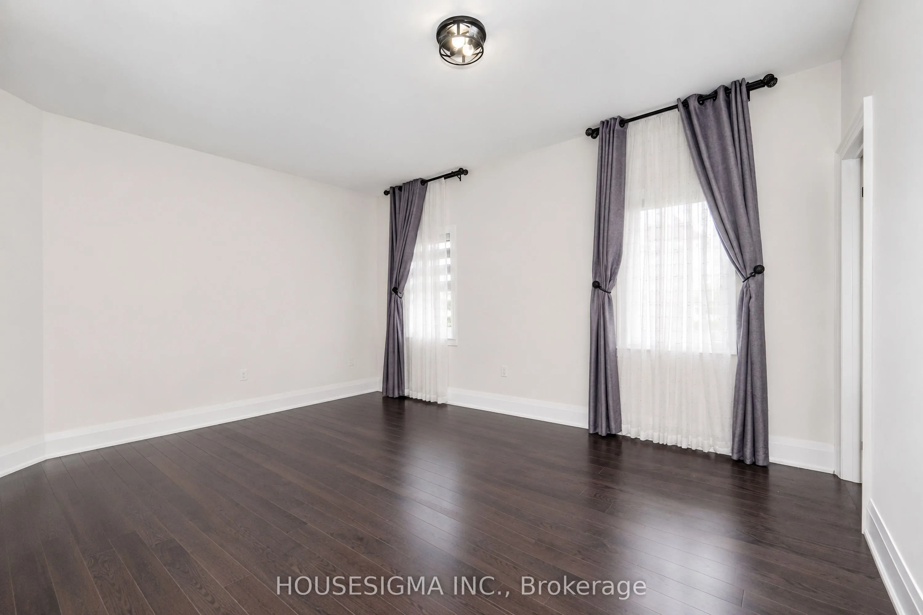62 Royal Fern Crescent