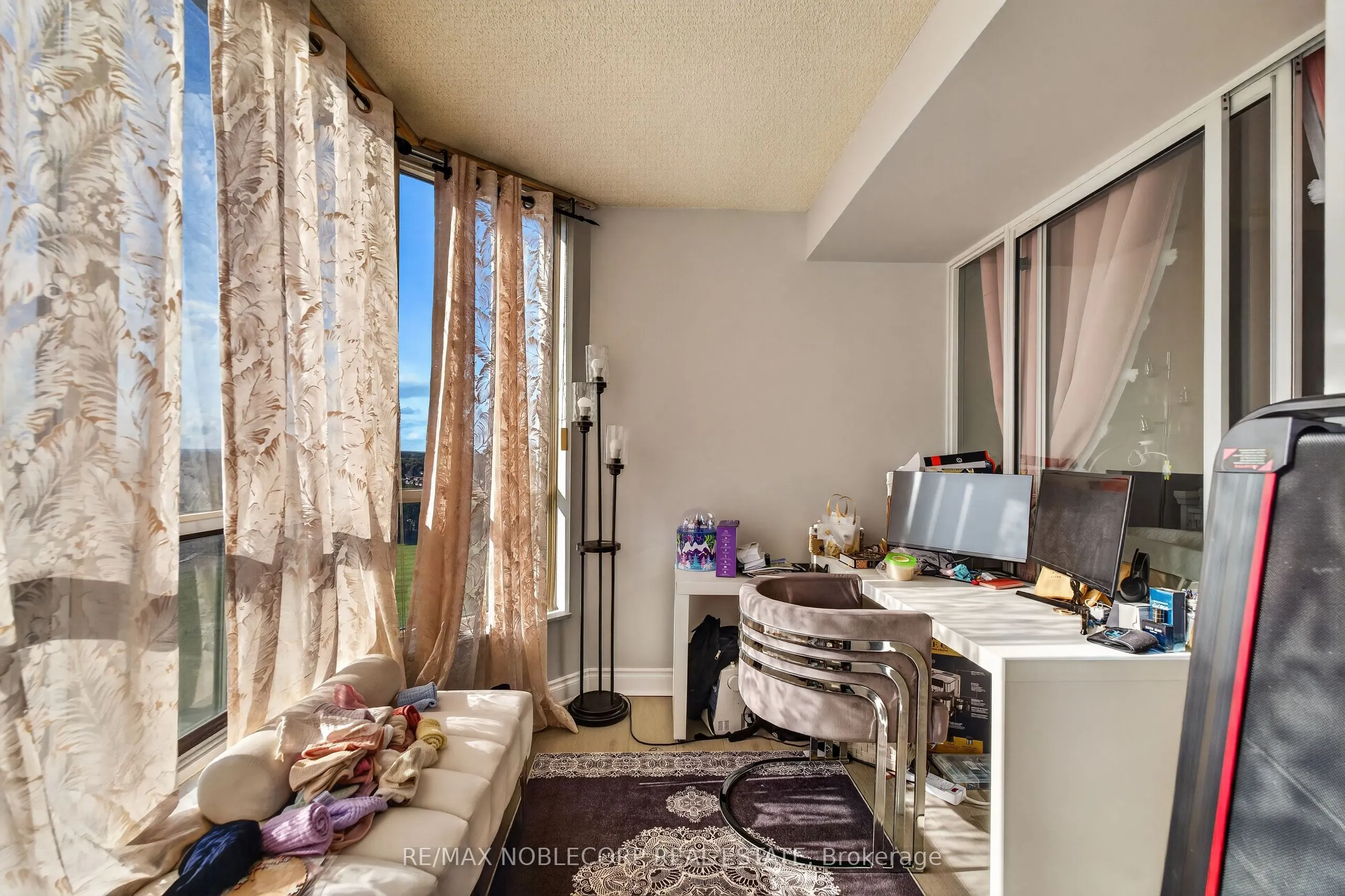 22 Hanover Road #1603