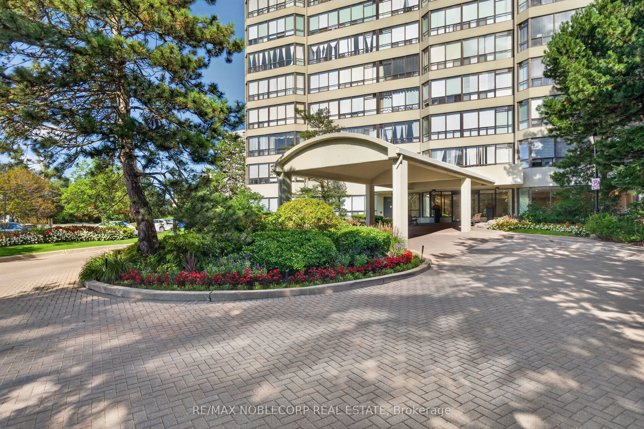 22 Hanover Road #1603