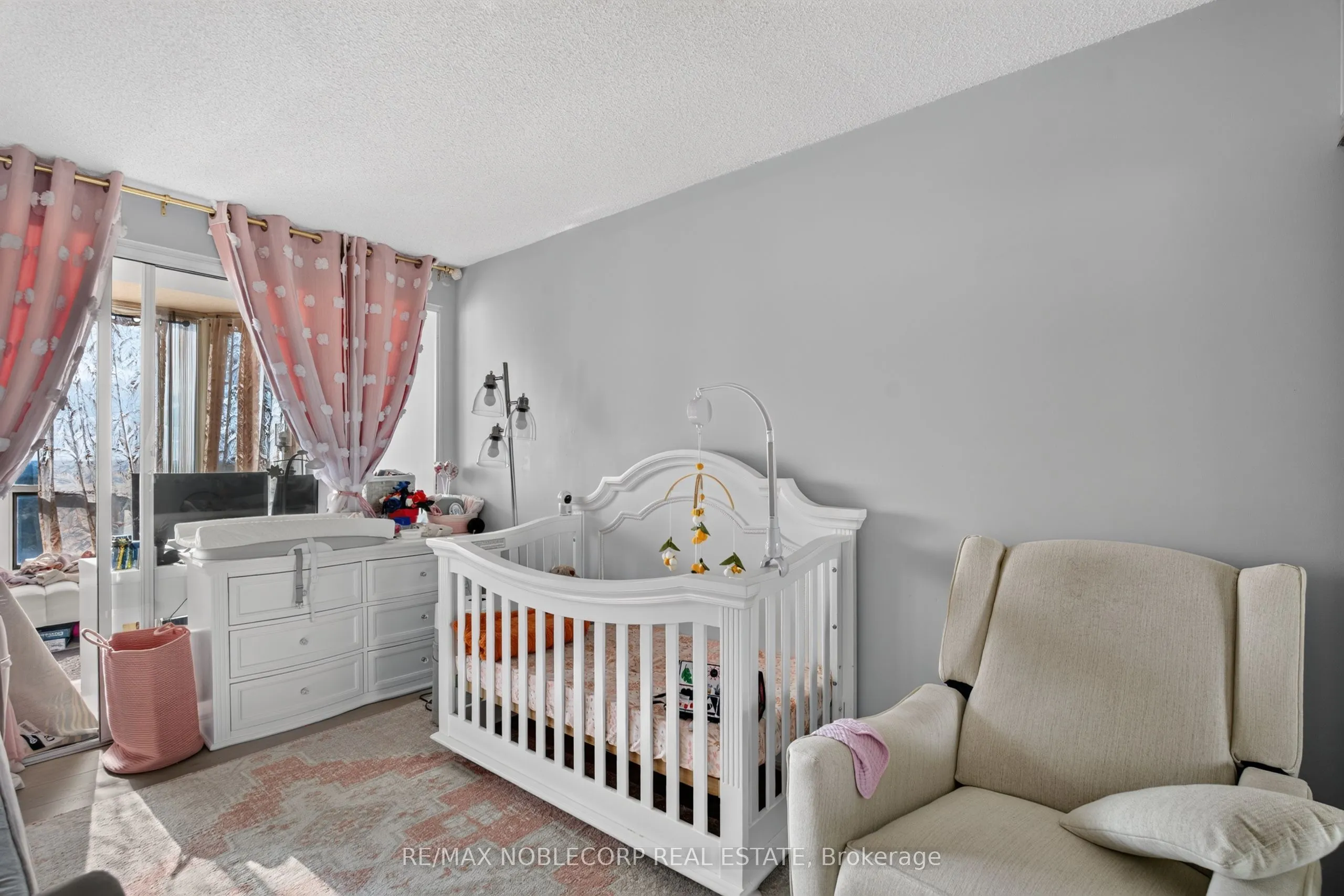 22 Hanover Road #1603