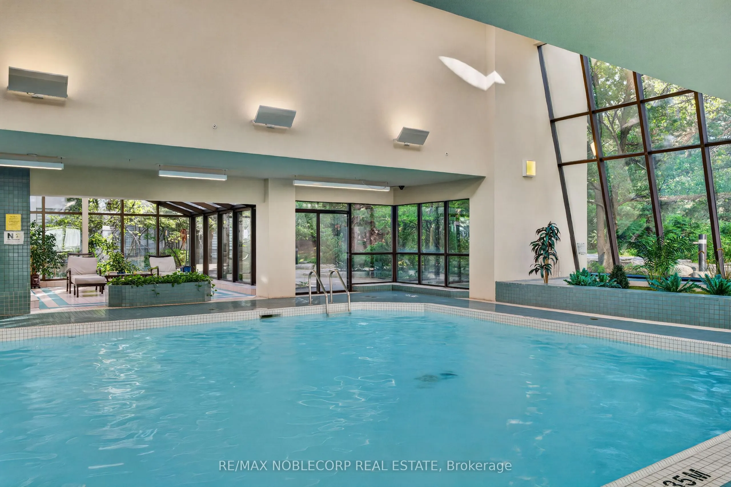 22 Hanover Road #1603