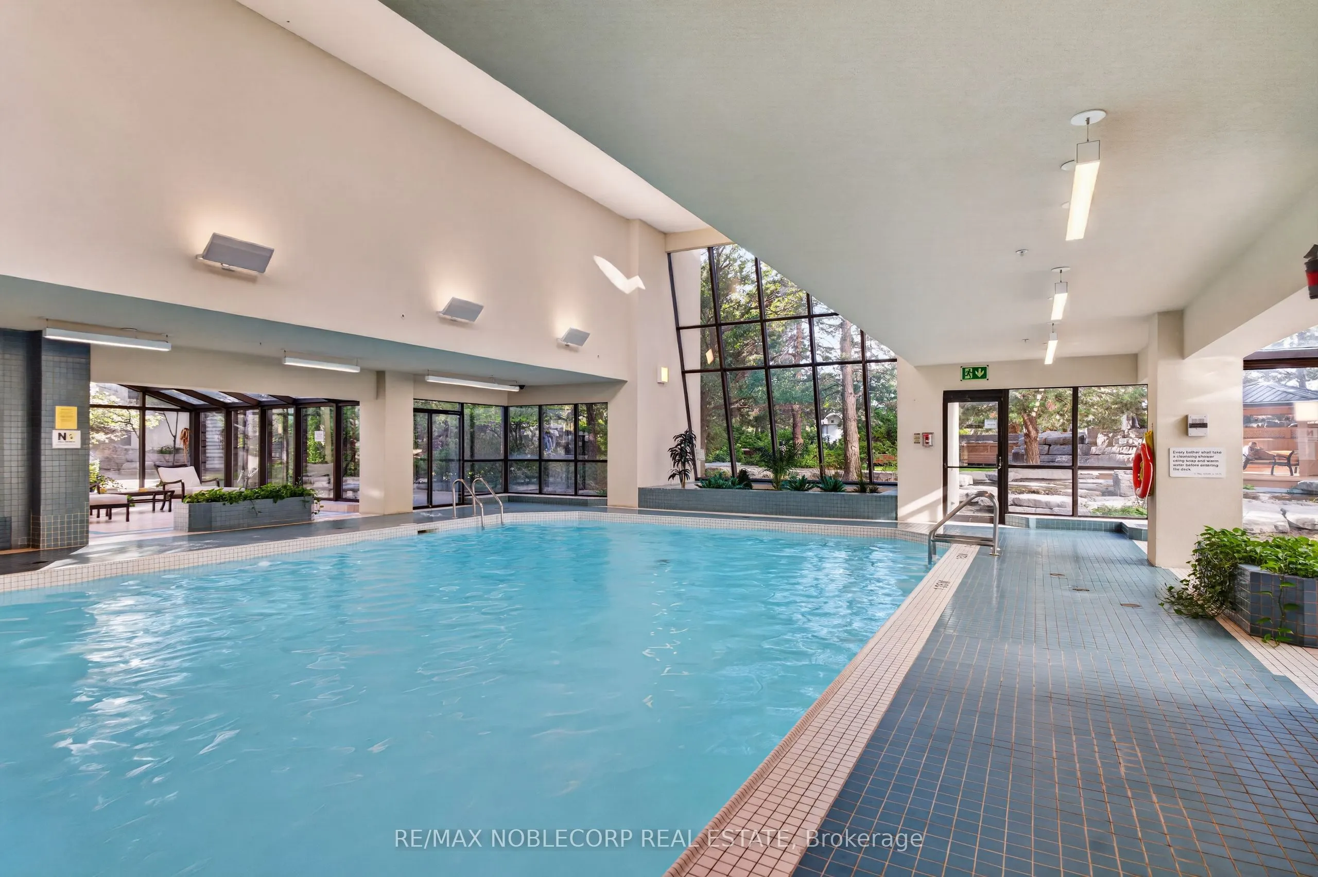 22 Hanover Road #1603
