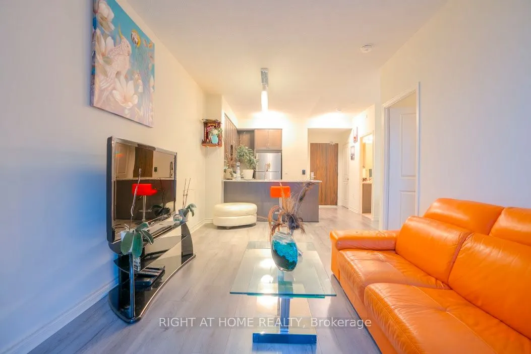 349 Rathburn Road W #512