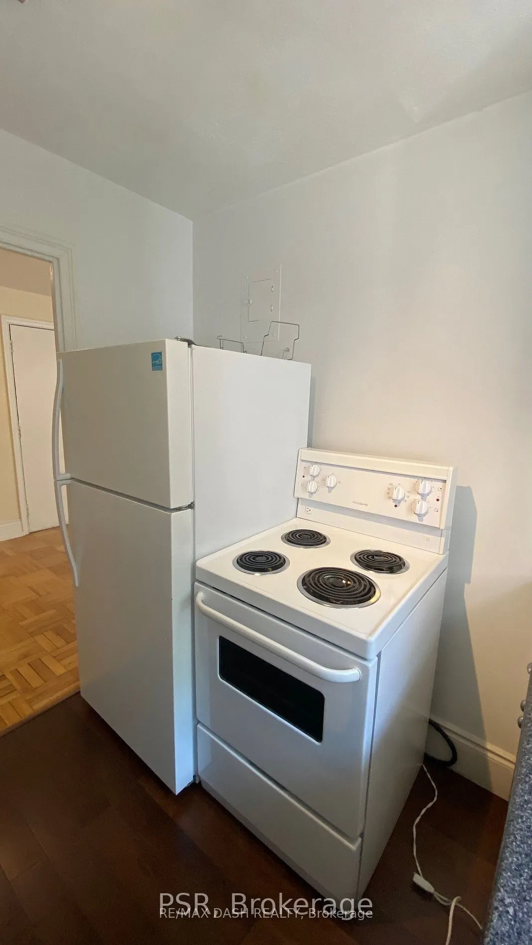 69 Old Mill Terrace #06