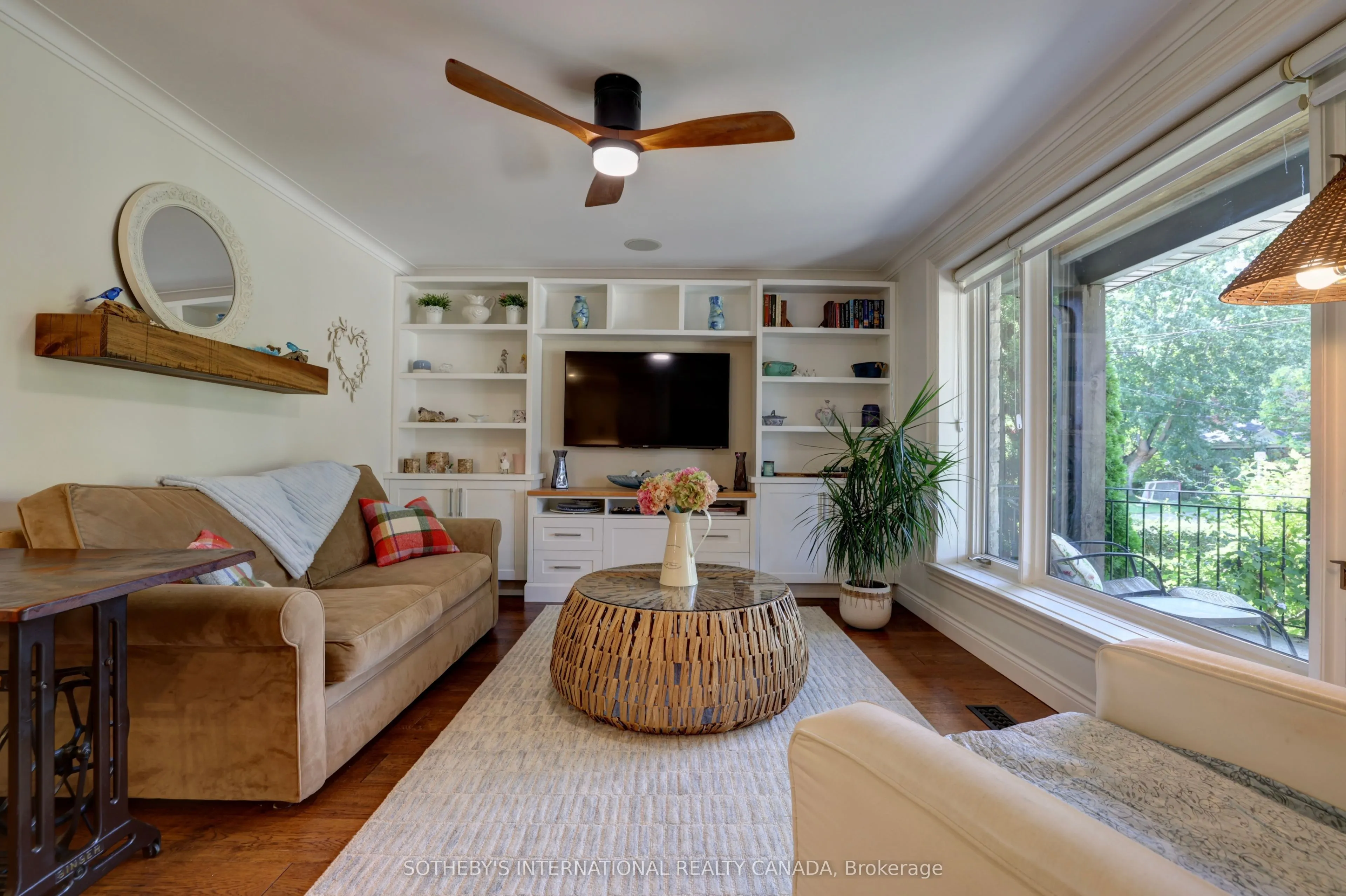 31 Maple Avenue N