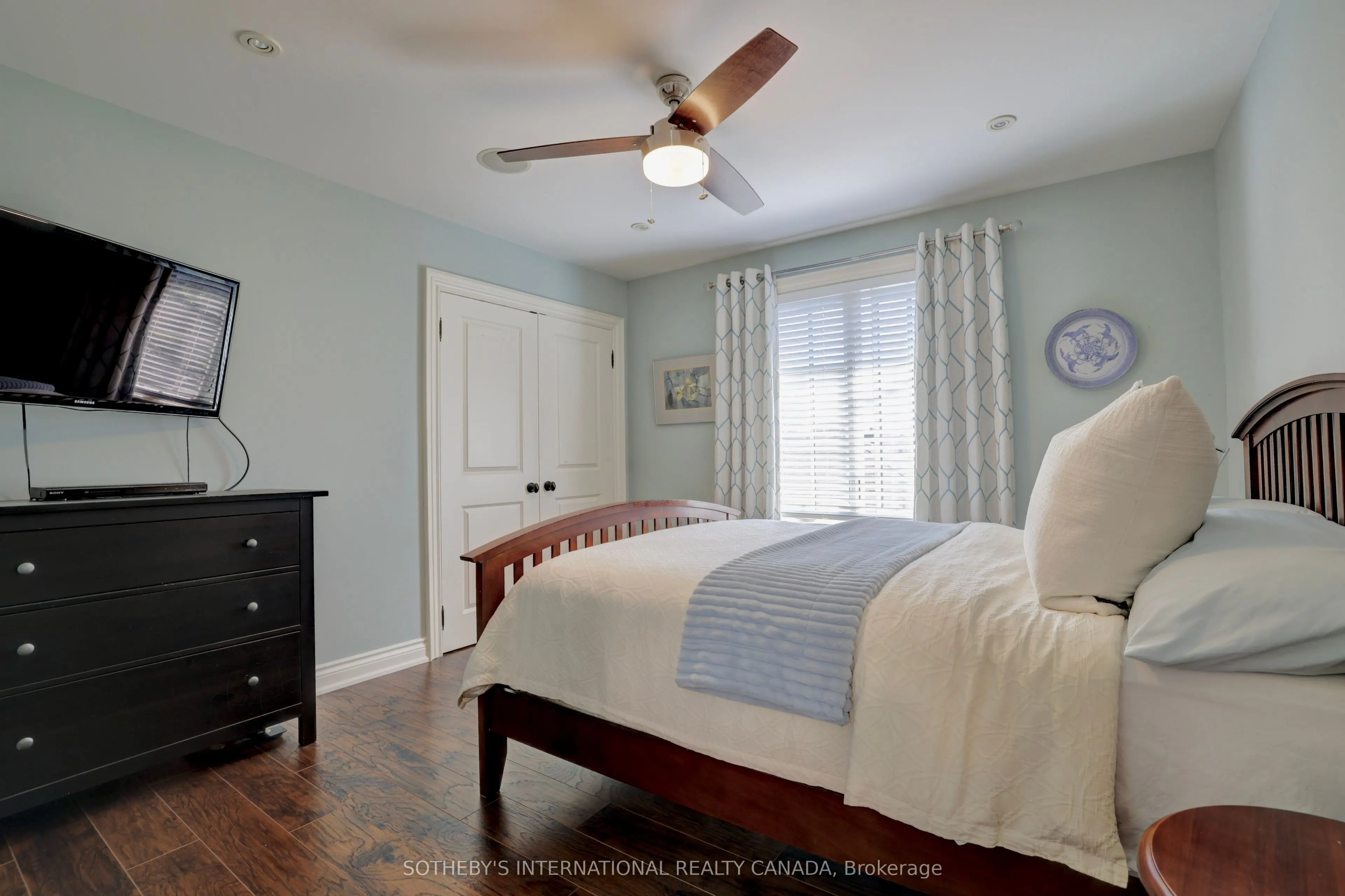 31 Maple Avenue N