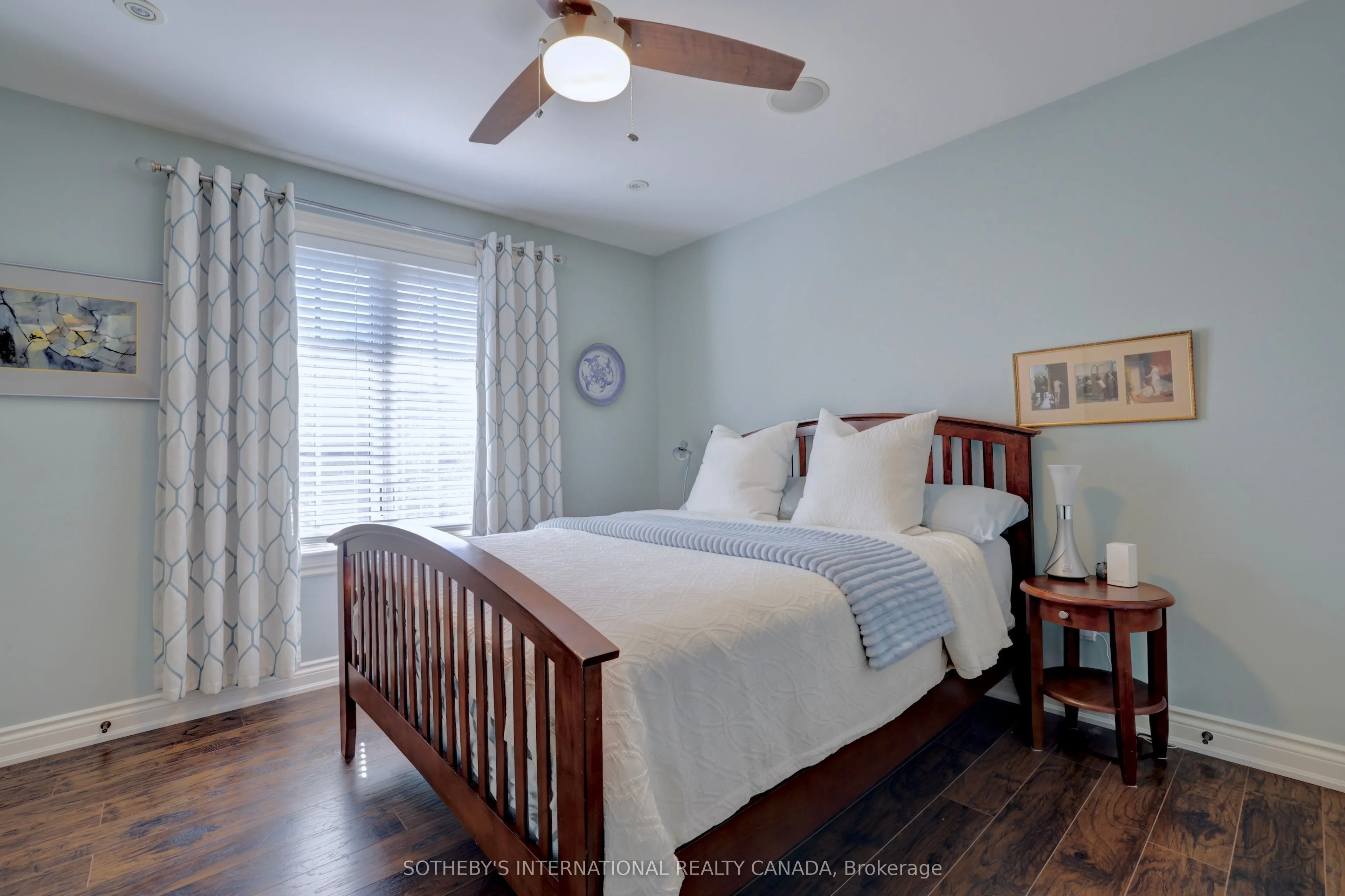 31 Maple Avenue N