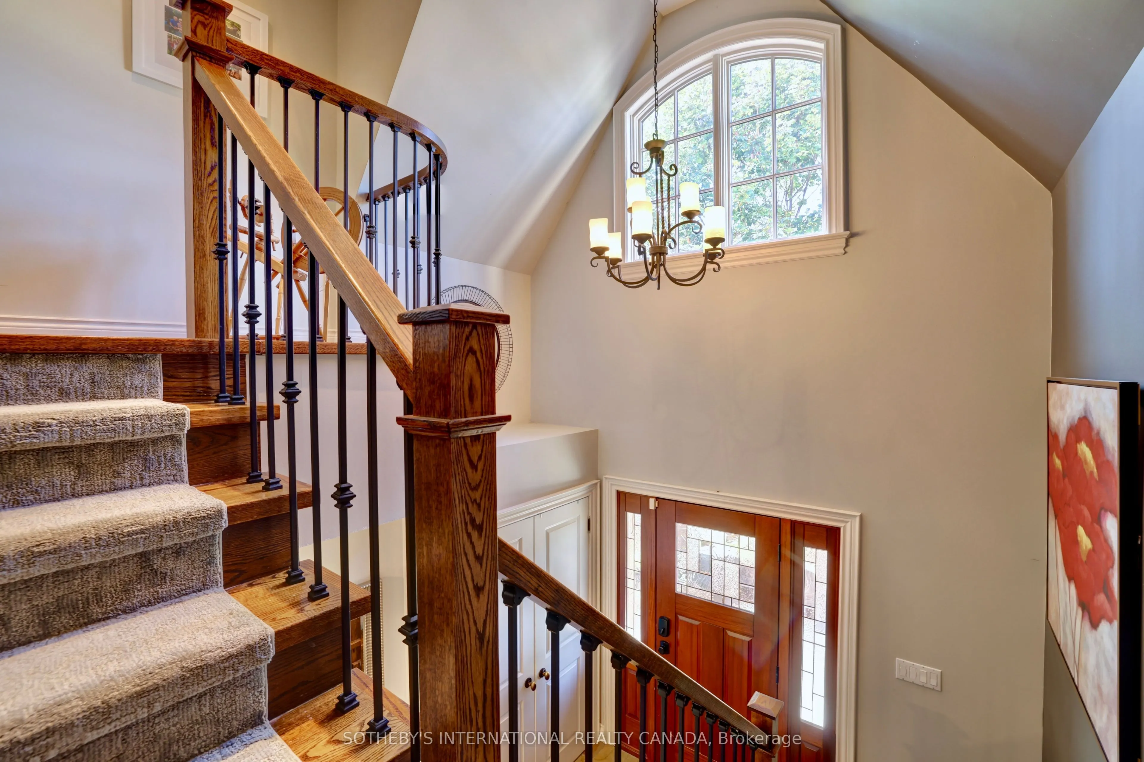 31 Maple Avenue N