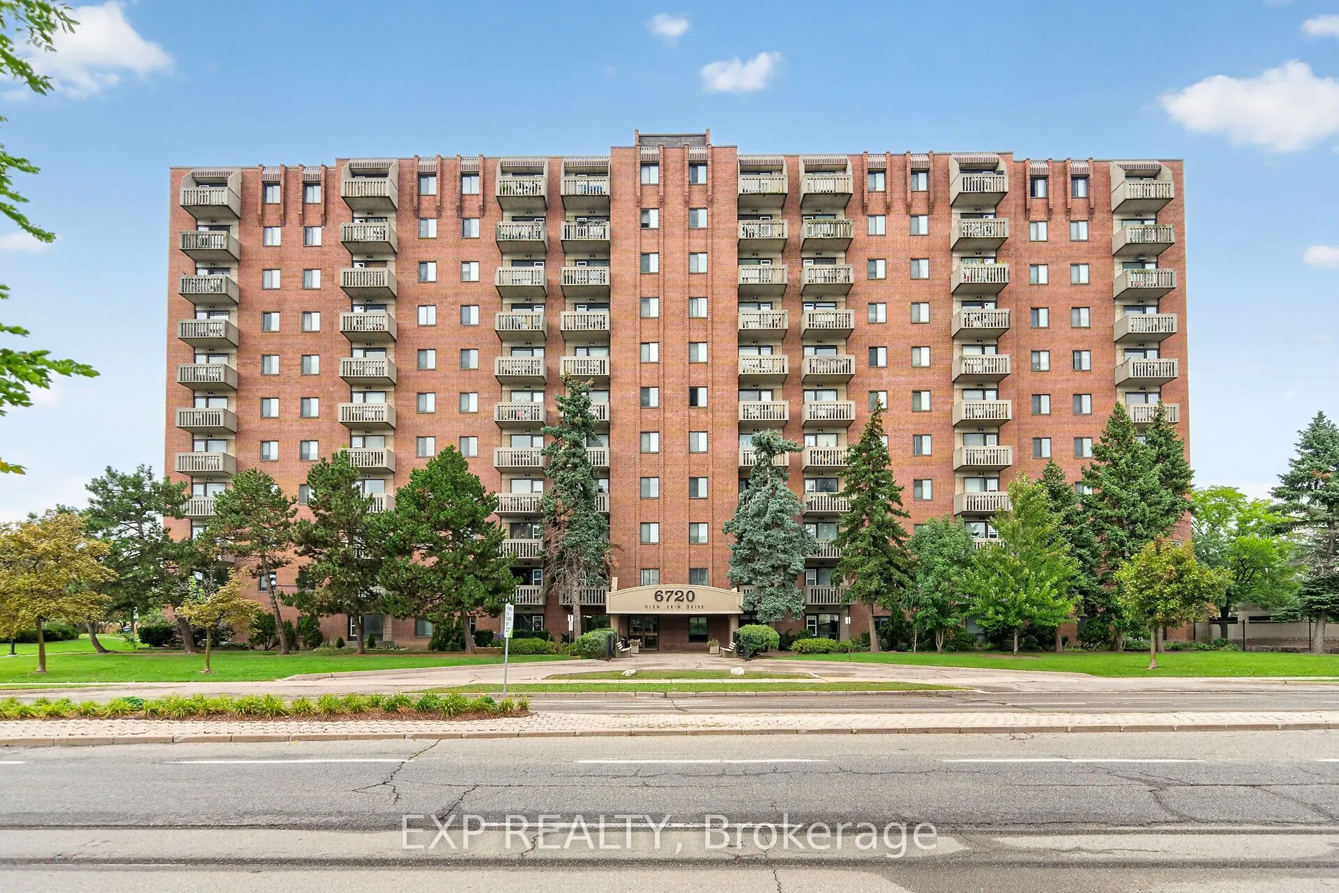 6720 Glen Erin Drive #404