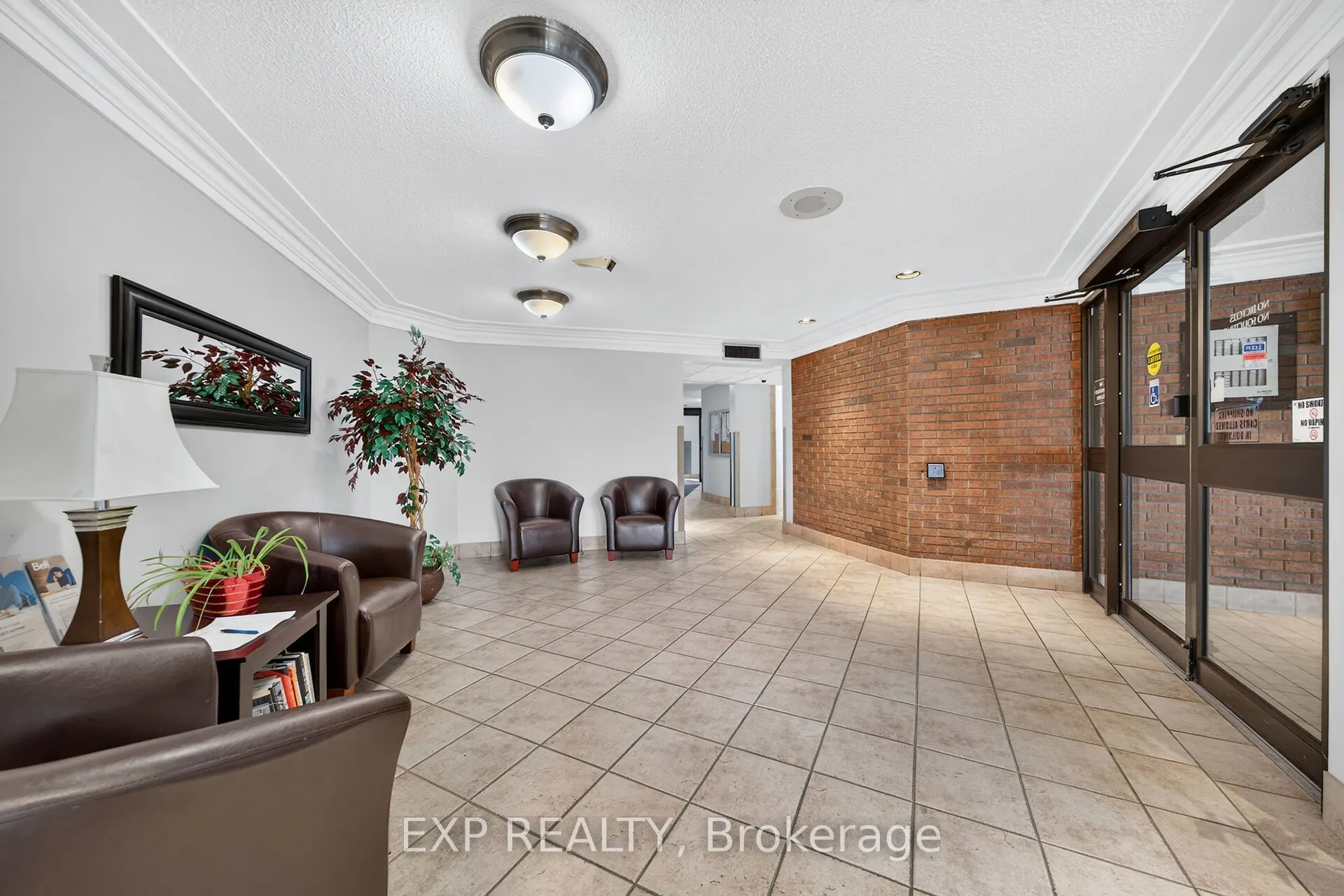 6720 Glen Erin Drive #404