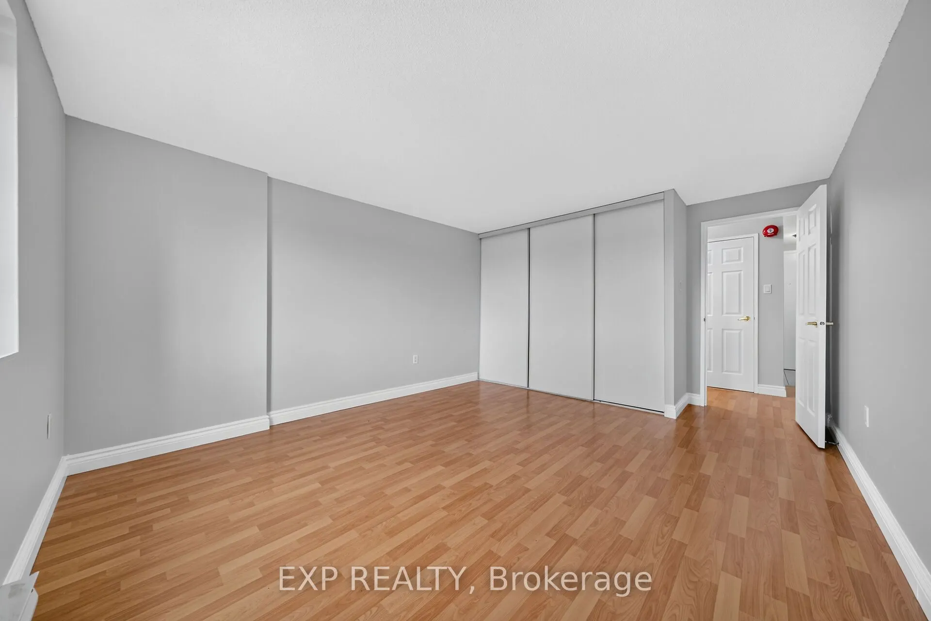 6720 Glen Erin Drive #404