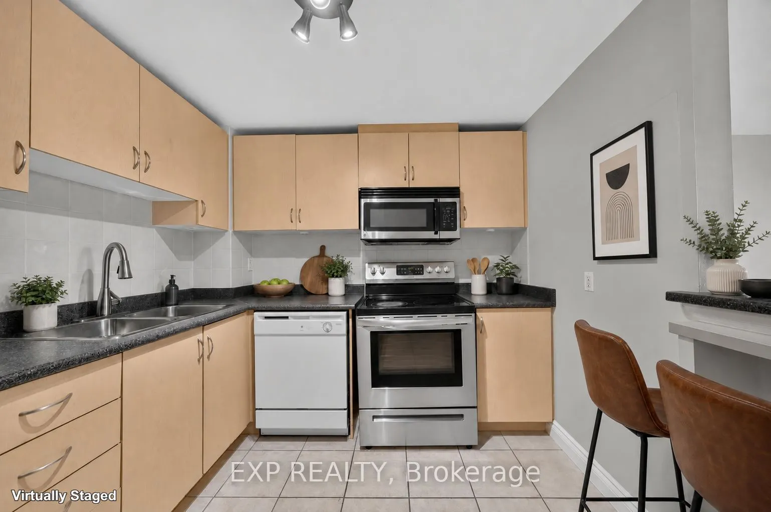 6720 Glen Erin Drive #404