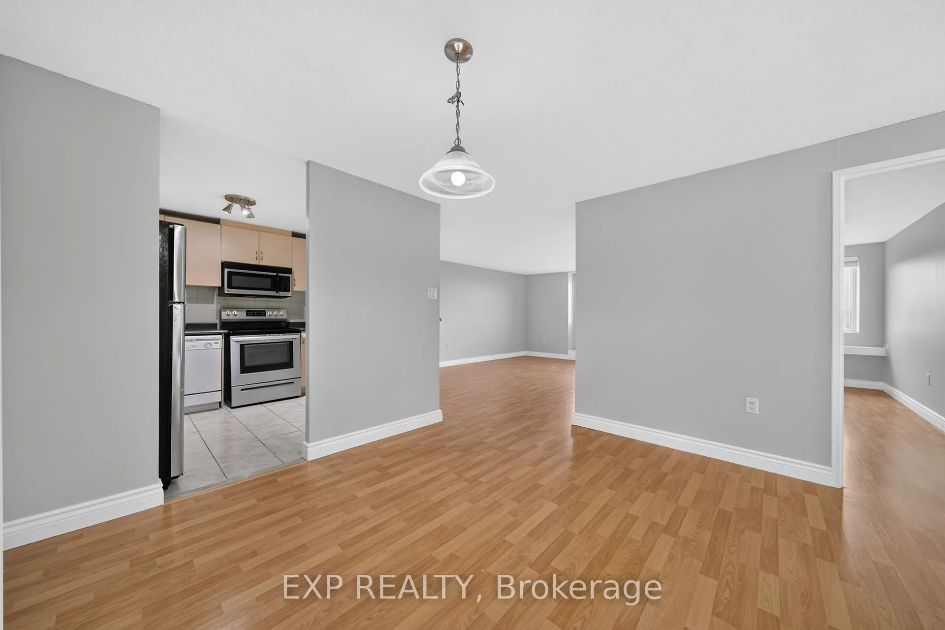 6720 Glen Erin Drive #404