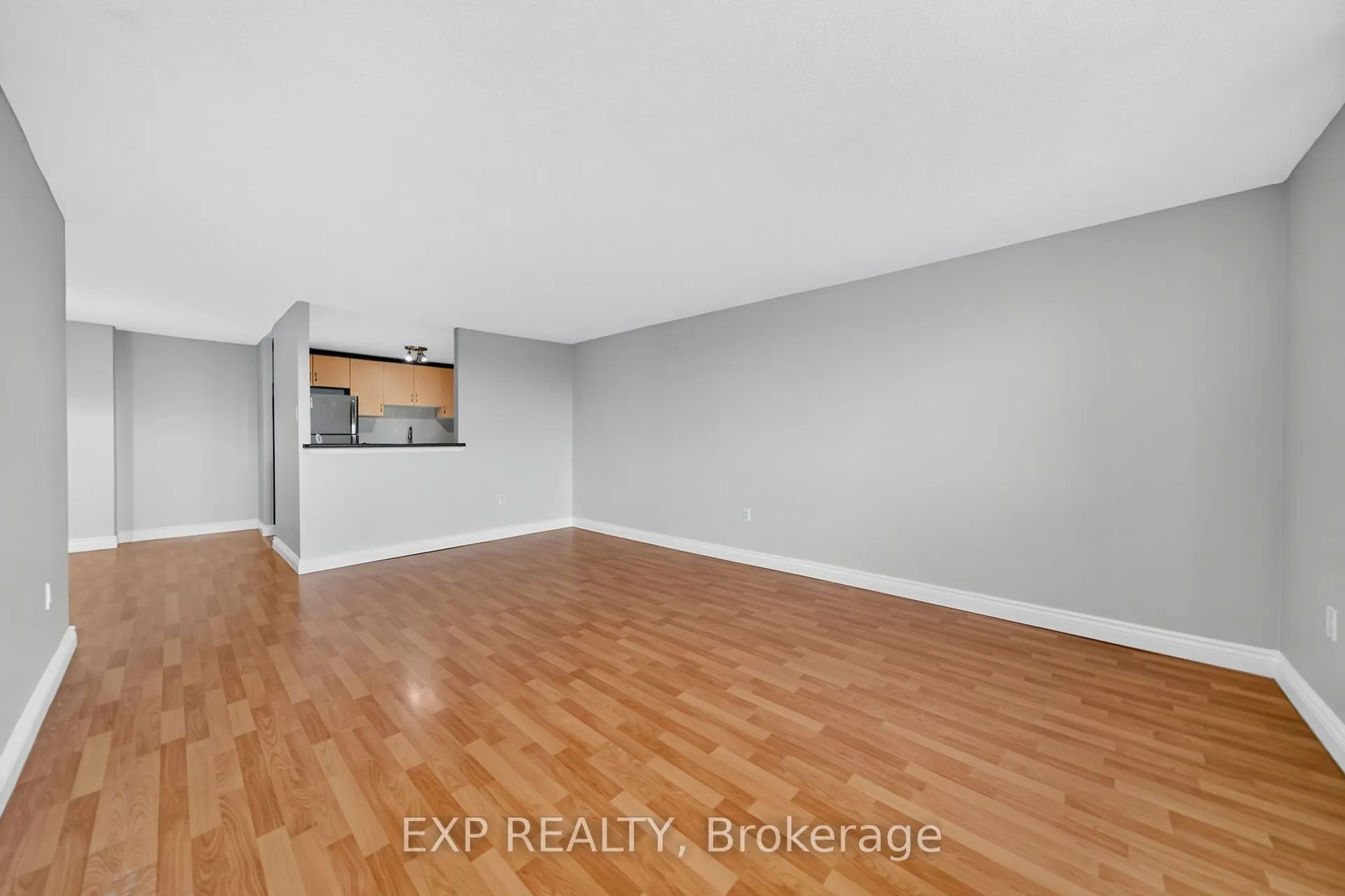 6720 Glen Erin Drive #404