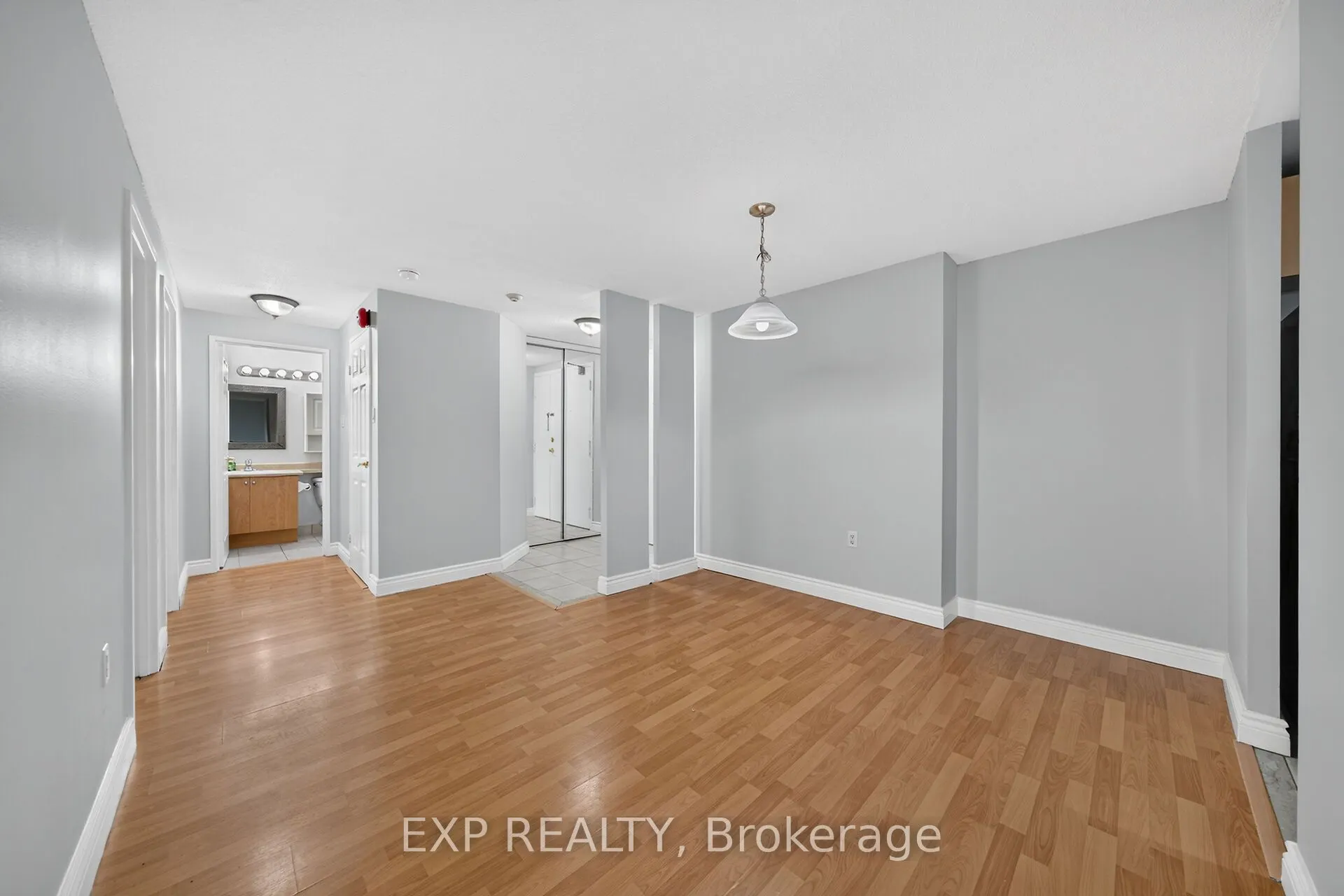 6720 Glen Erin Drive #404
