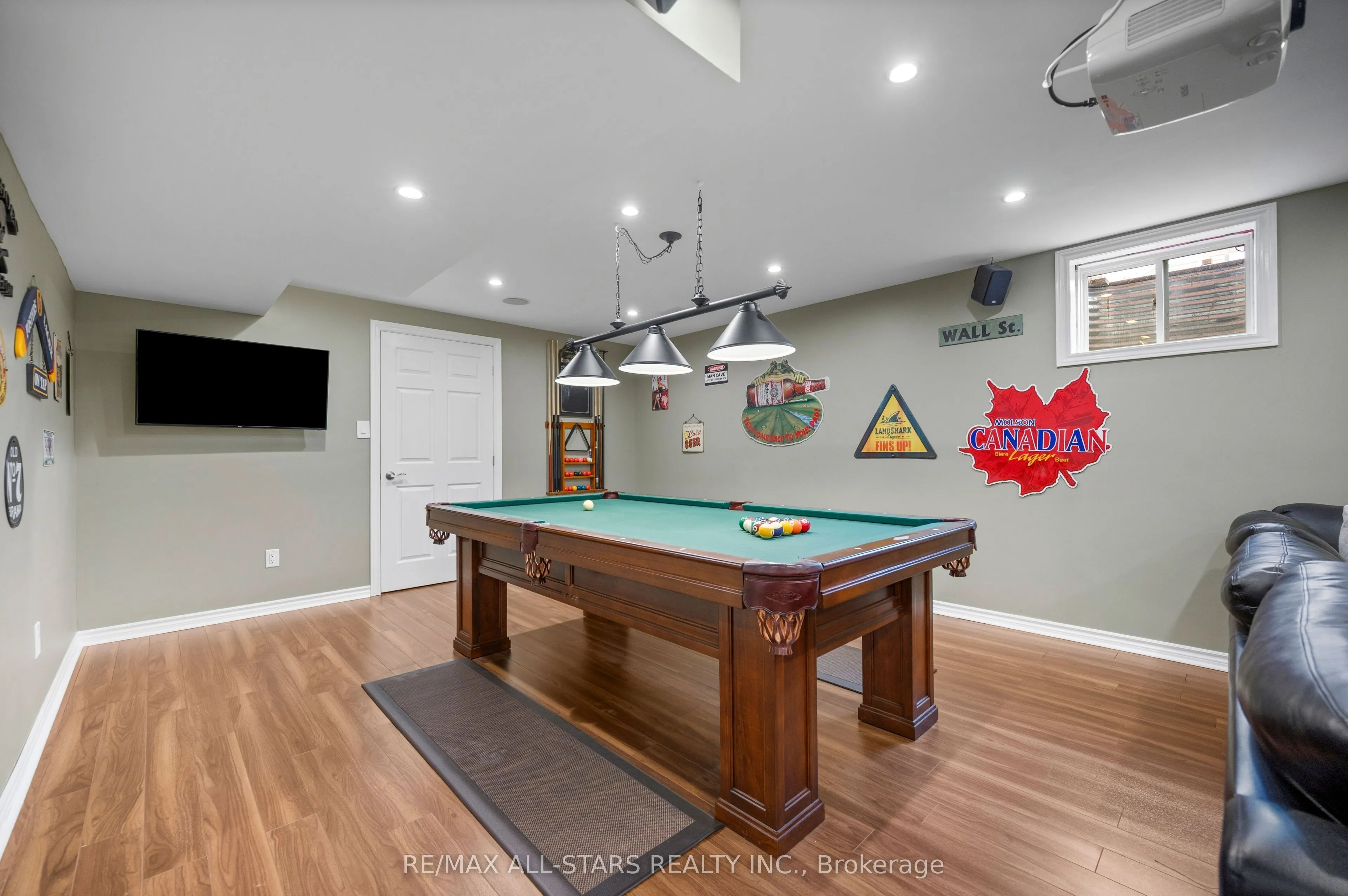 331 Inman Heights
