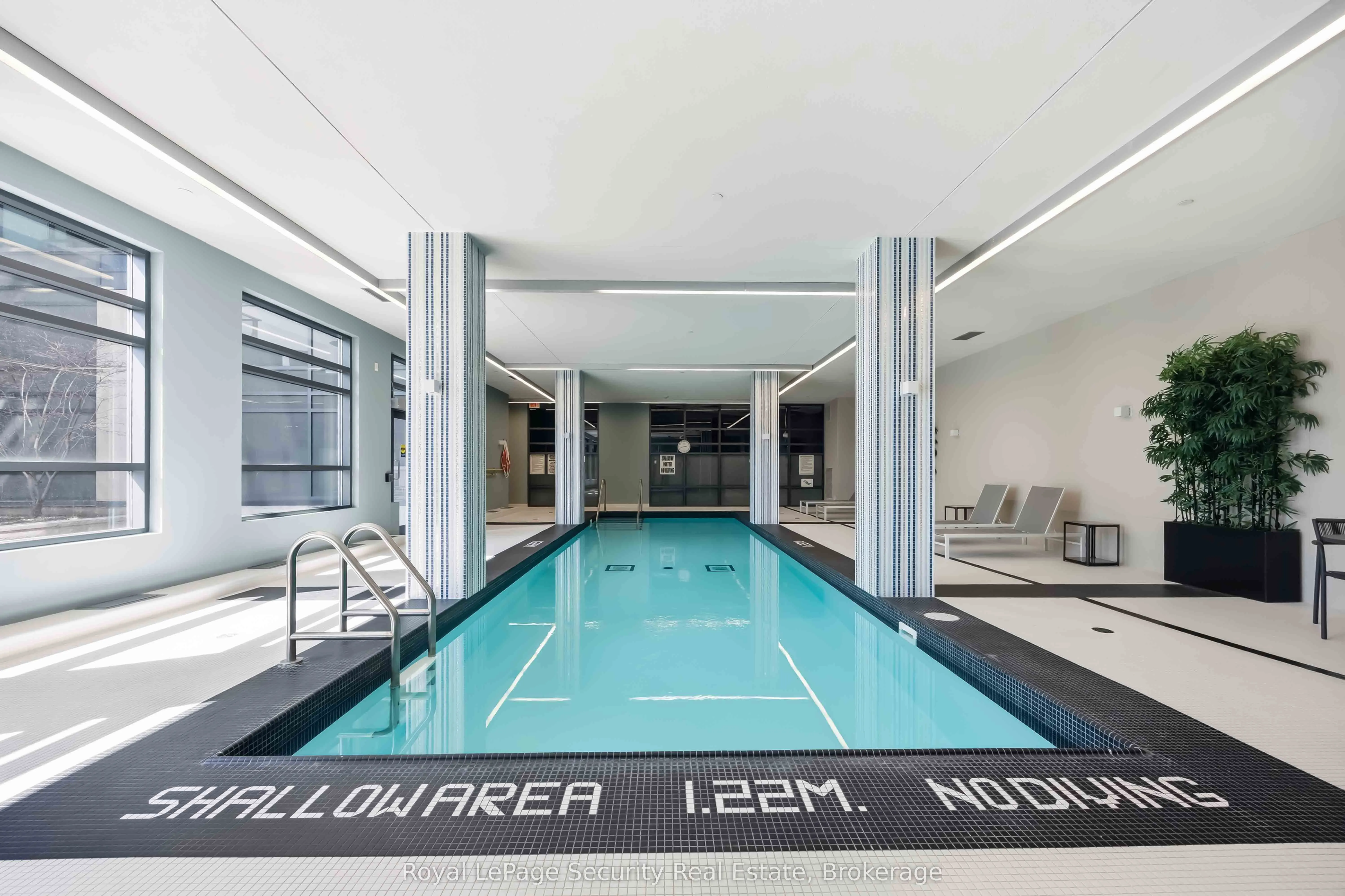 35 Fontenay Court #602