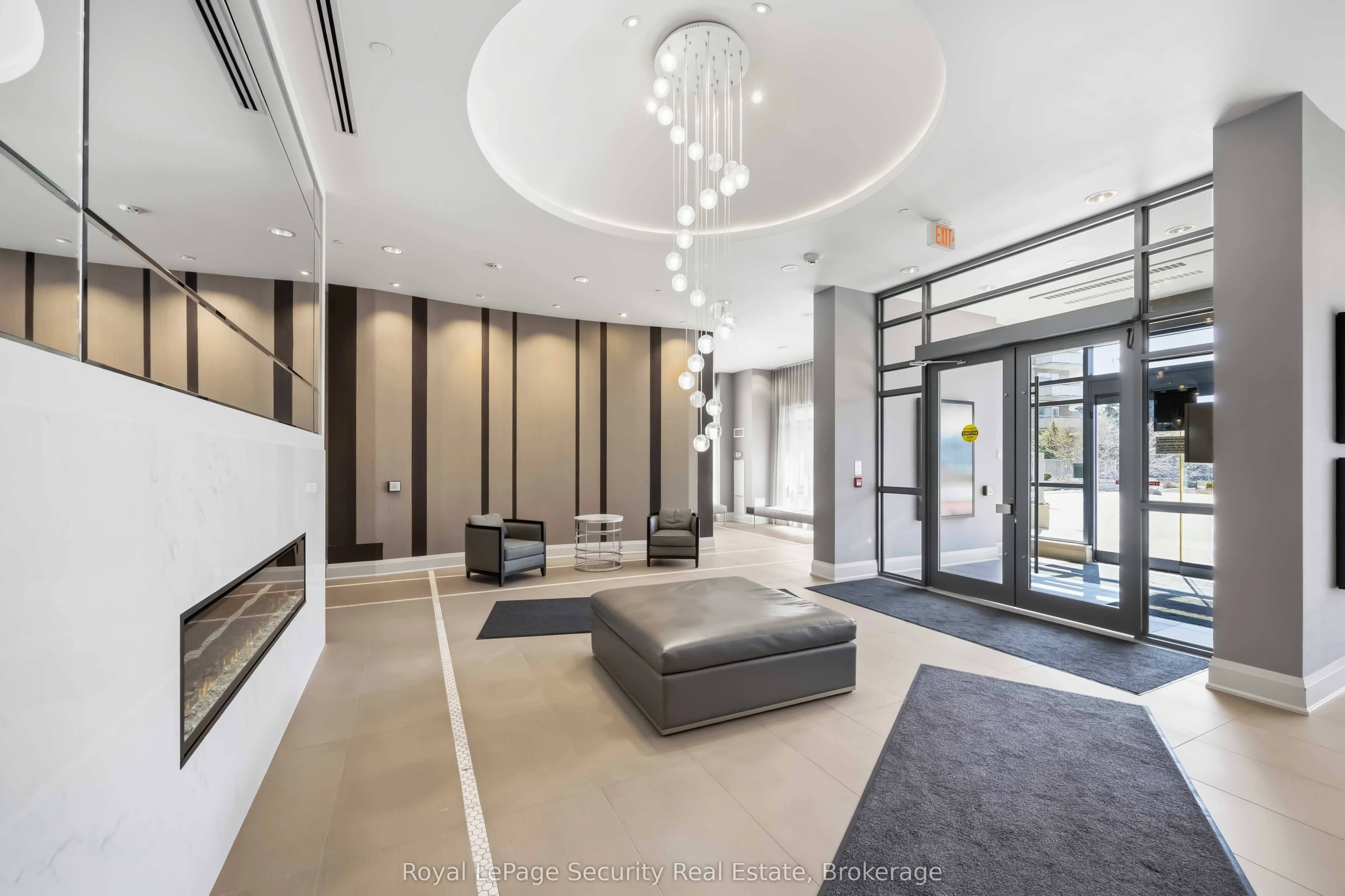 35 Fontenay Court #602