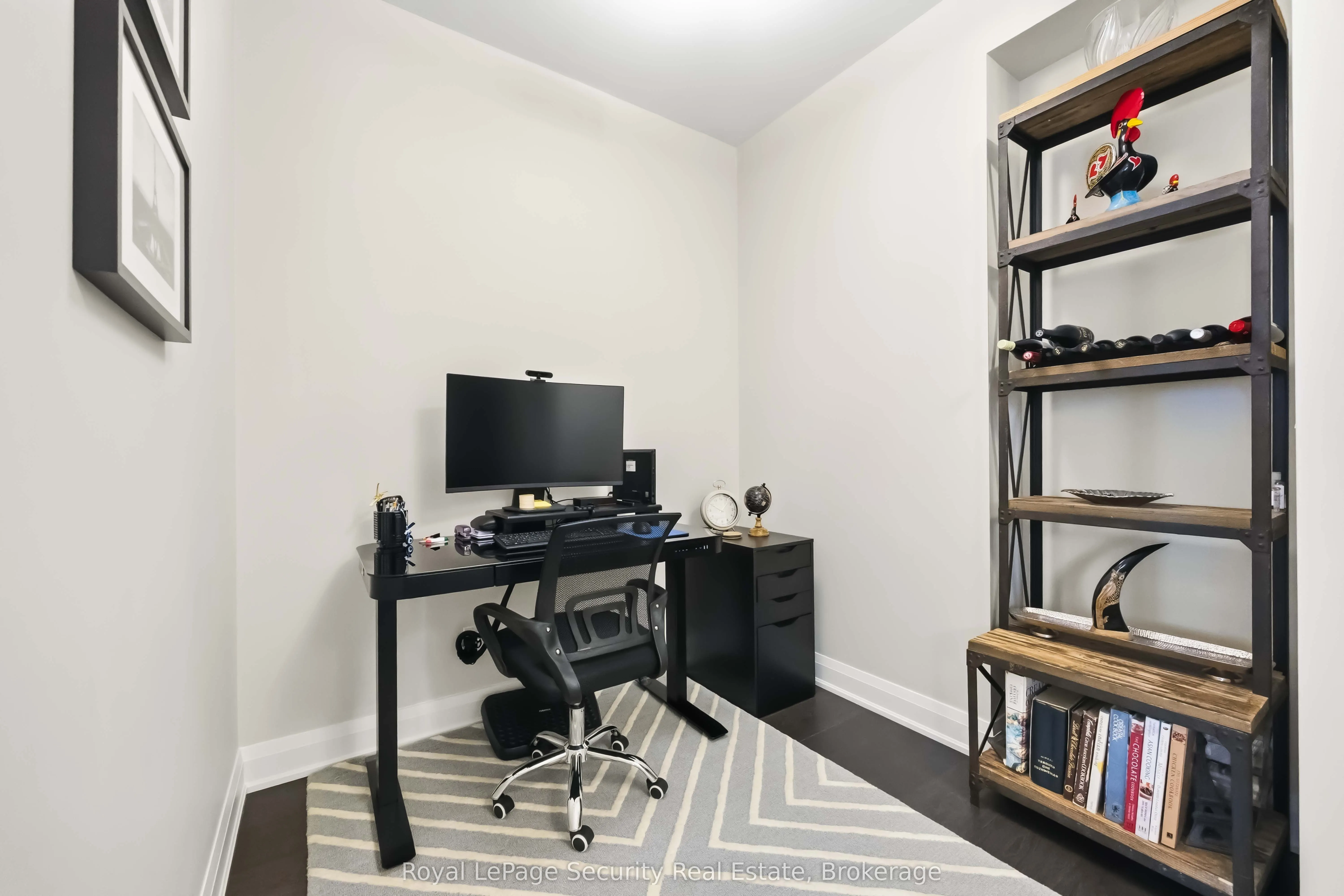 35 Fontenay Court #602