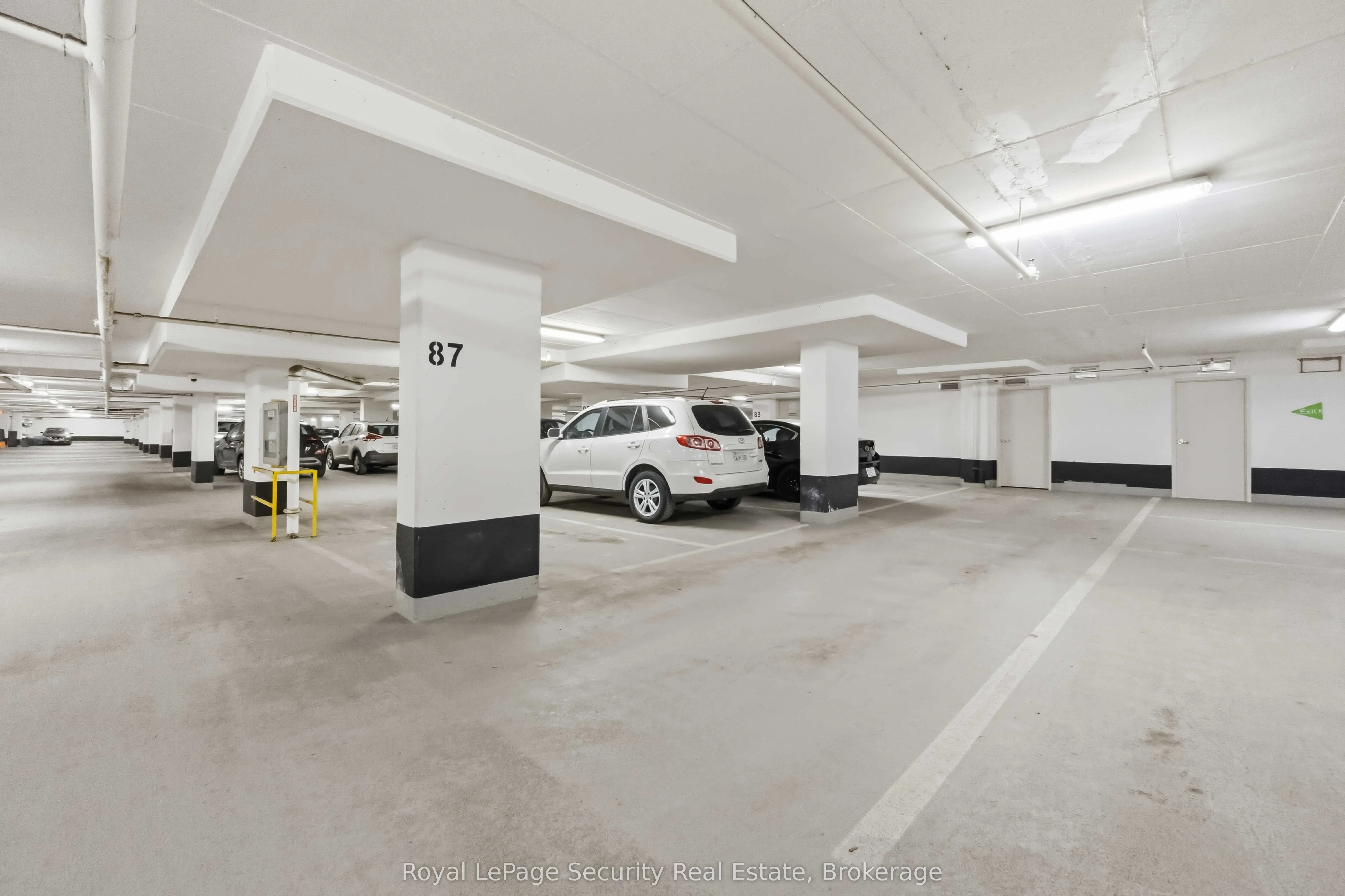 35 Fontenay Court #602